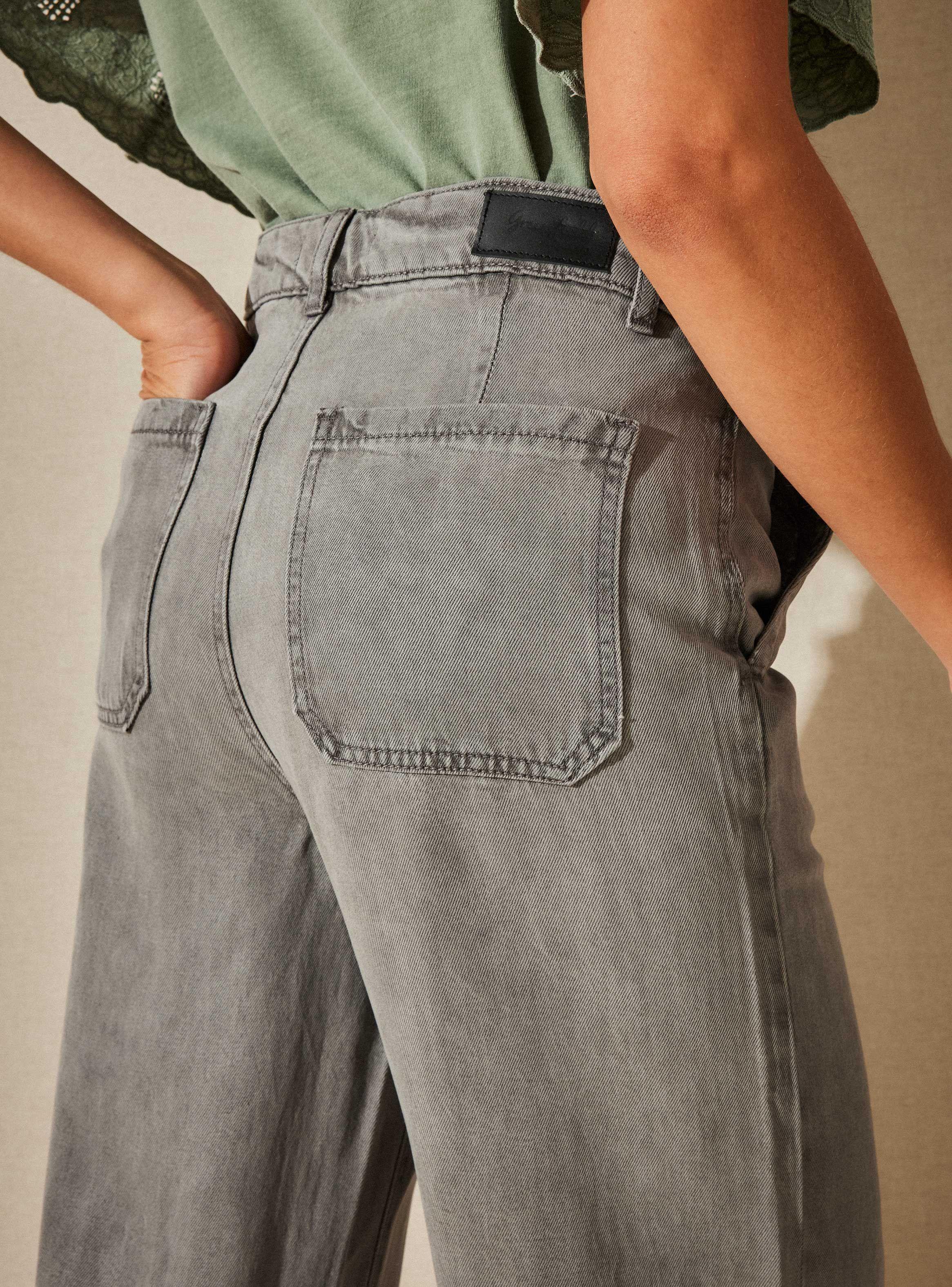 Jeans Wide Leg con Tiro Medio-3