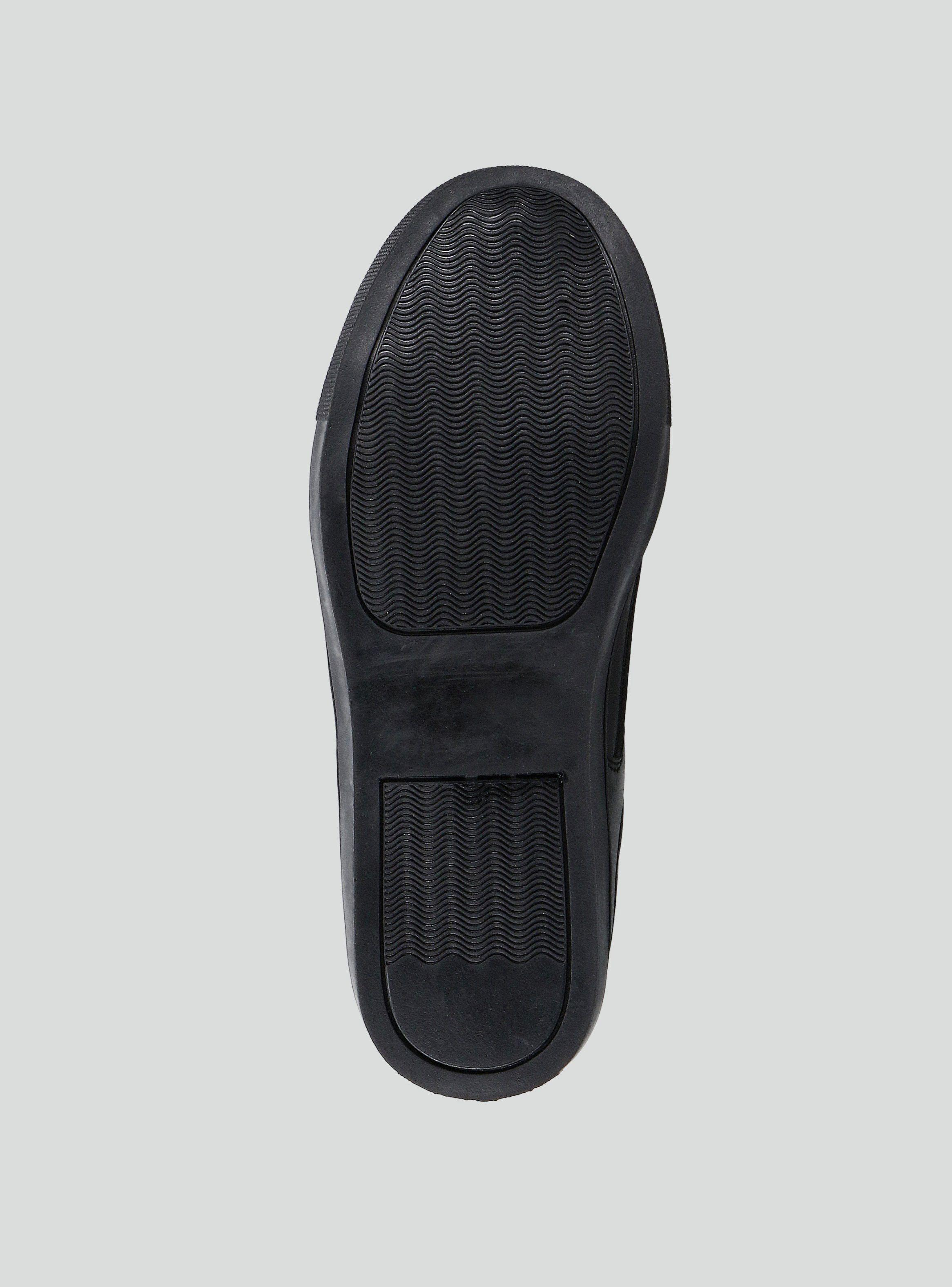 Zapatilla Escolar Black con Cordón Niño-2