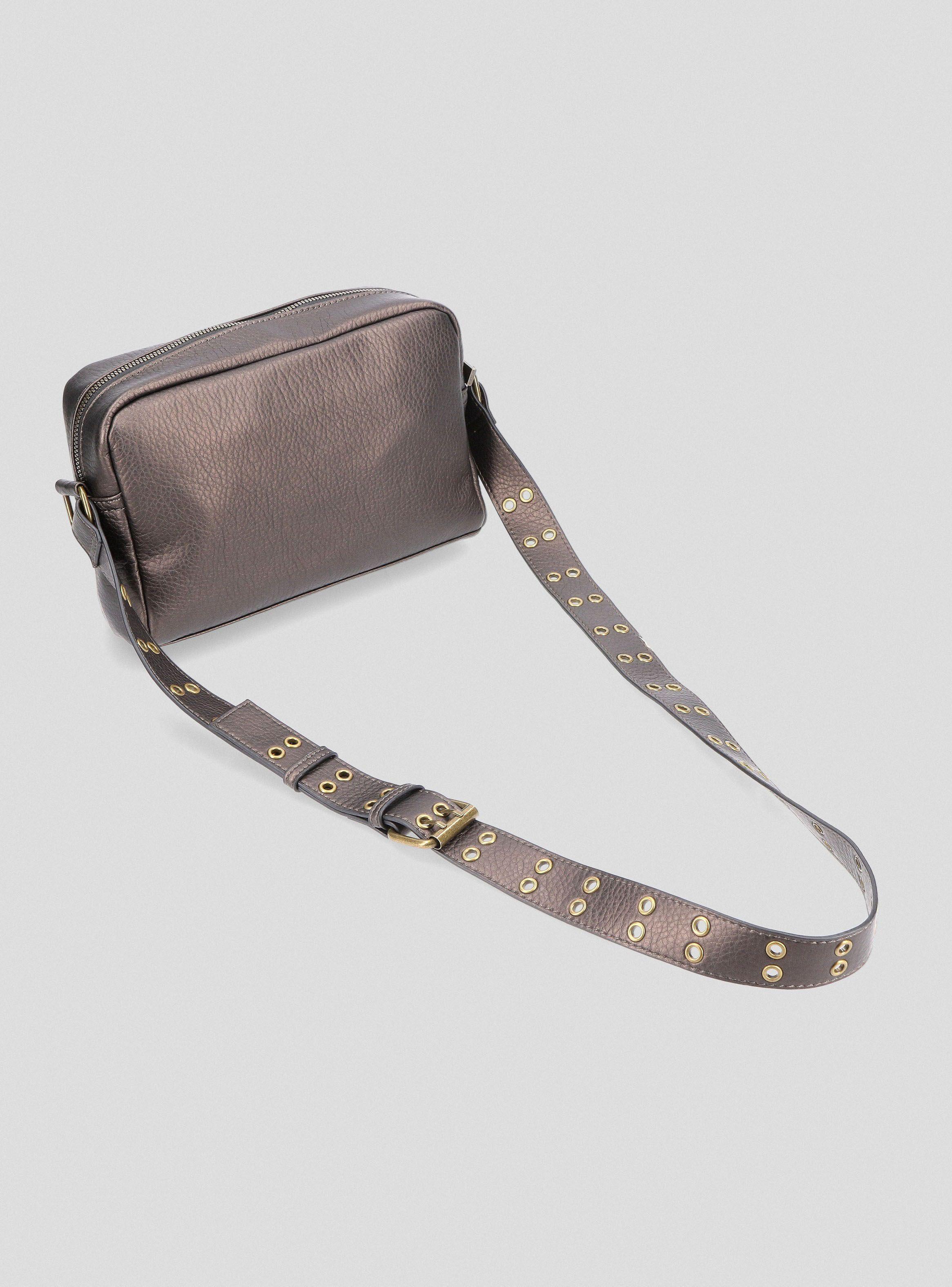 Cartera con Cierre Ojetillos-4