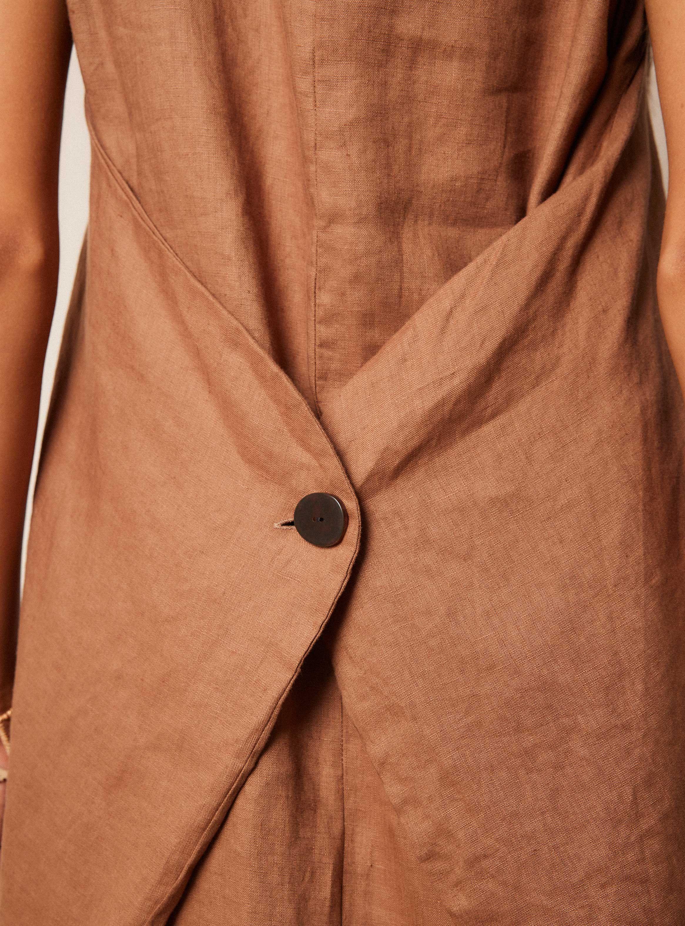 Vestido Detalle Botón Bolsillos en Delantero-3