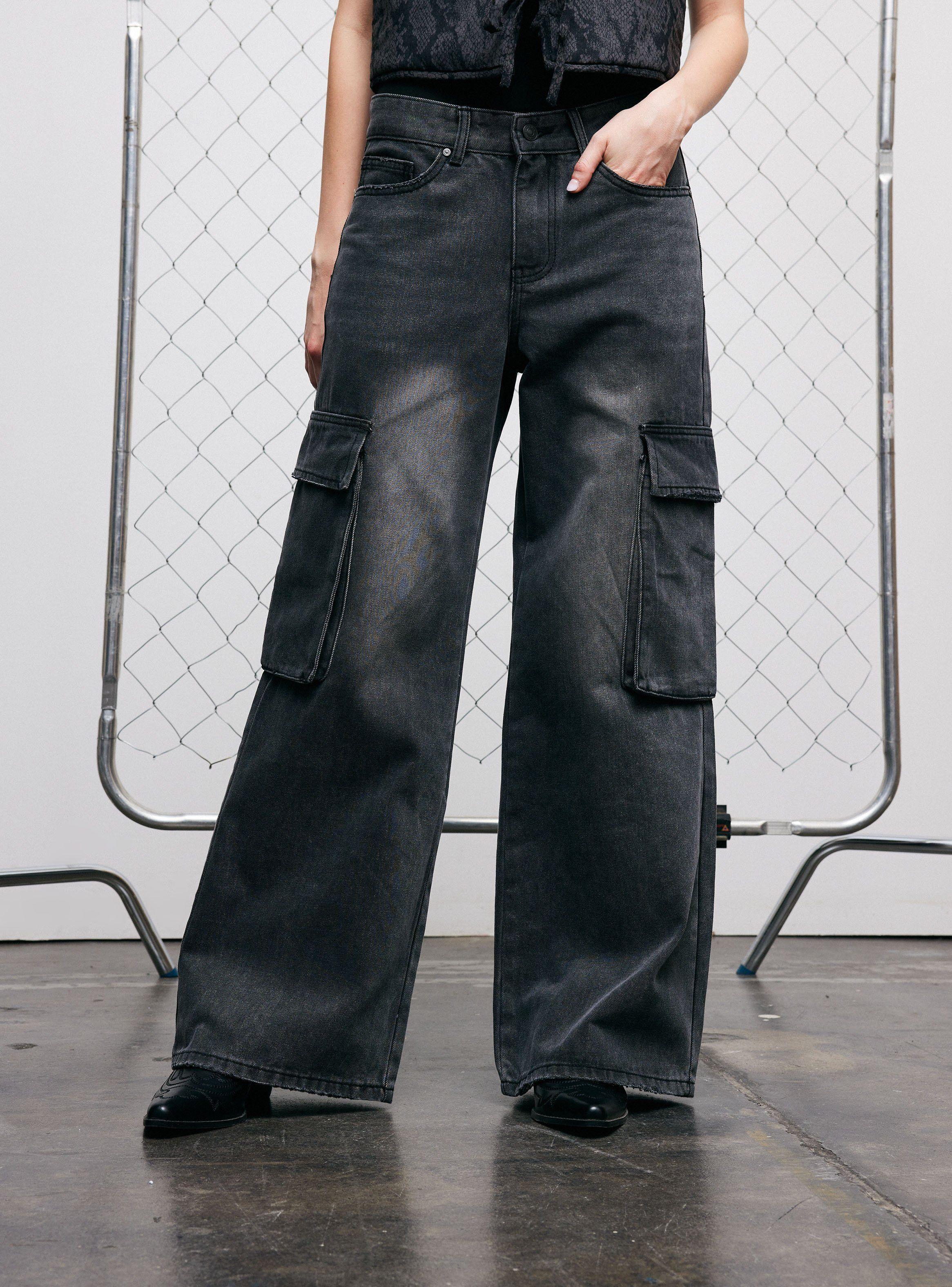 Jeans Cargo de Tiro Medio-0