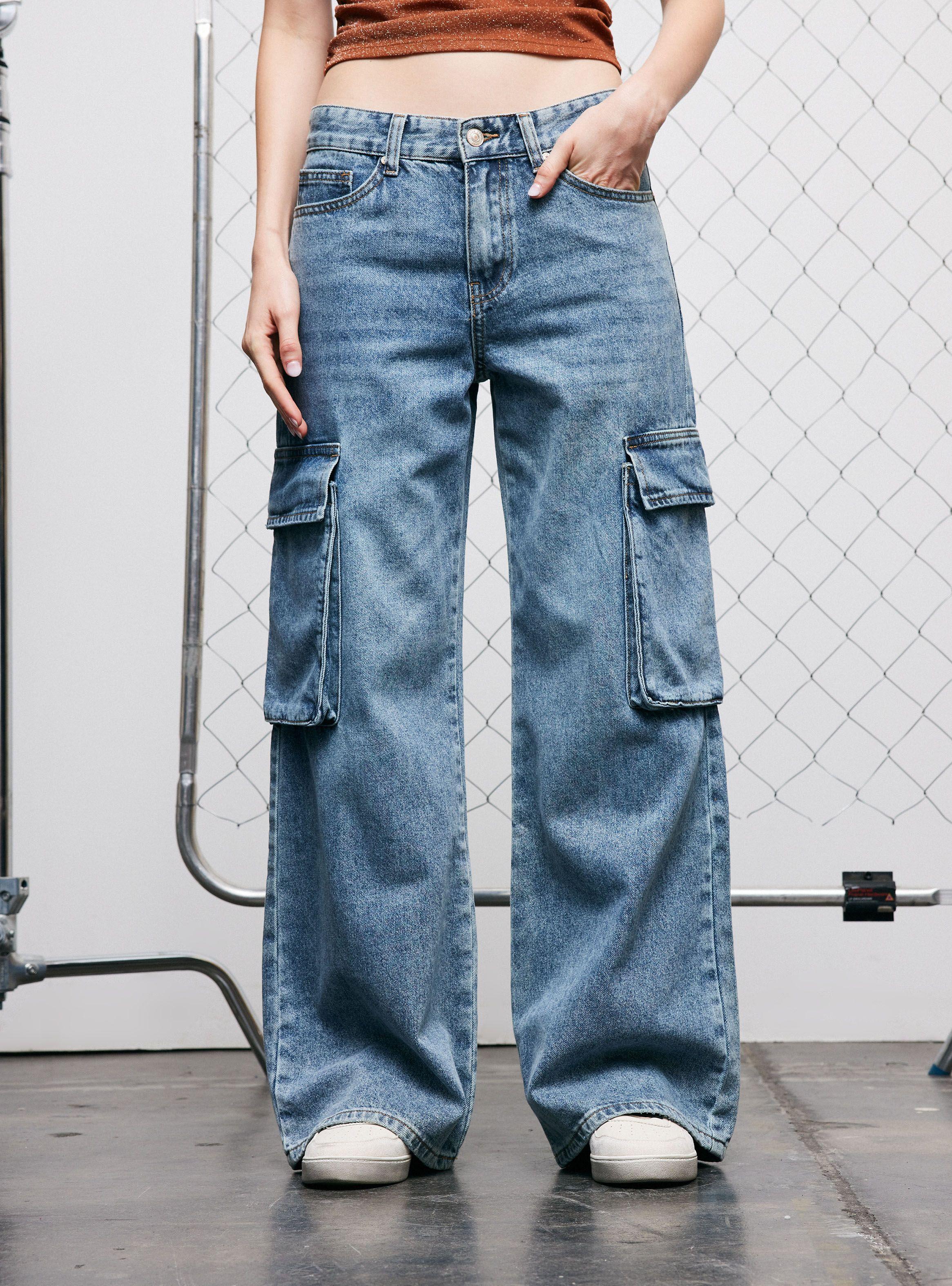 Jeans Cargo de Tiro Medio-0