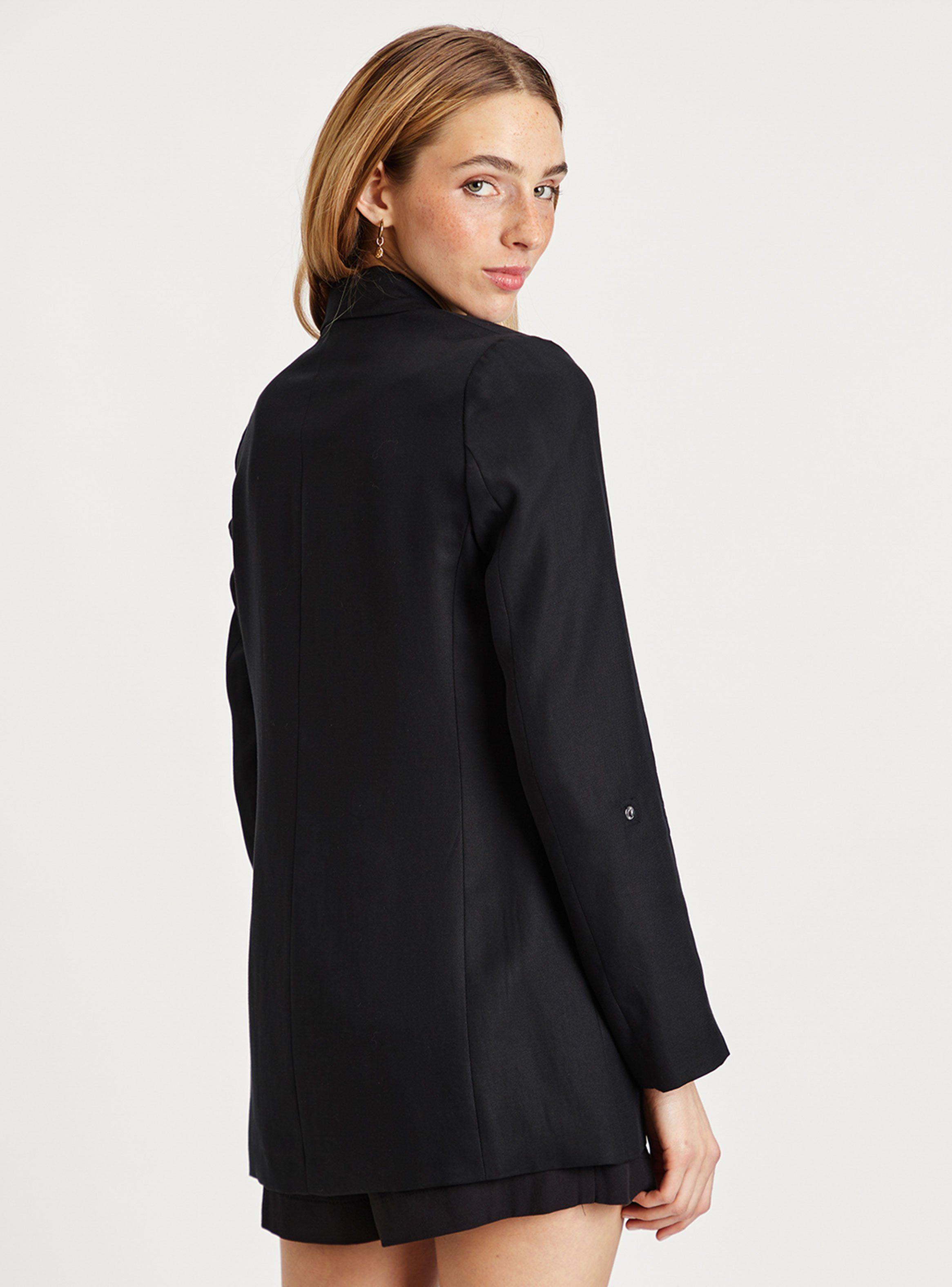 Blazer Liso Básico Regular con Botón-1