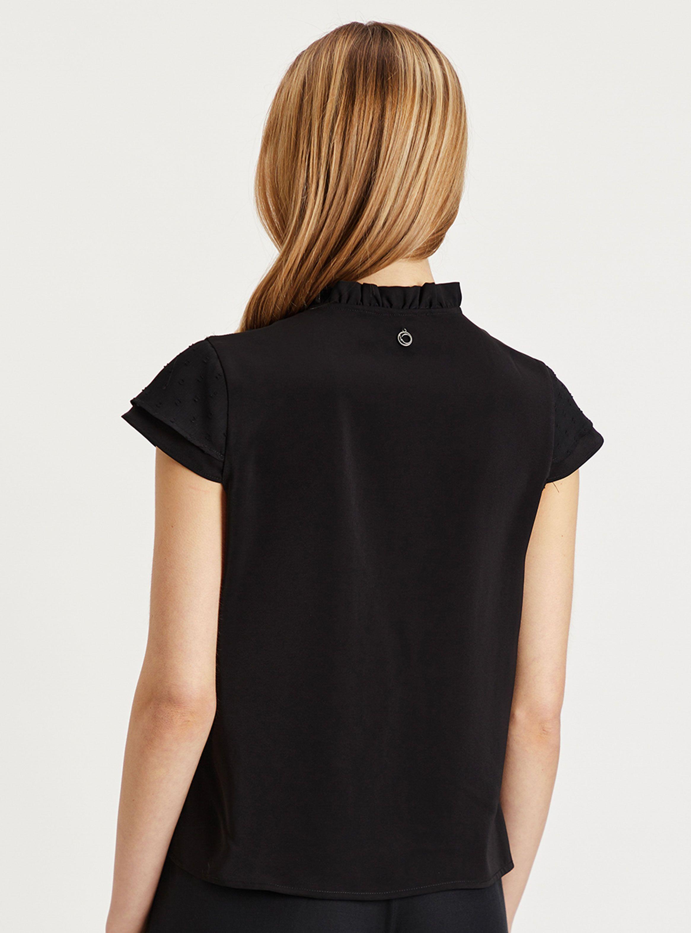 Blusa Lisa con Diseño Regular-1