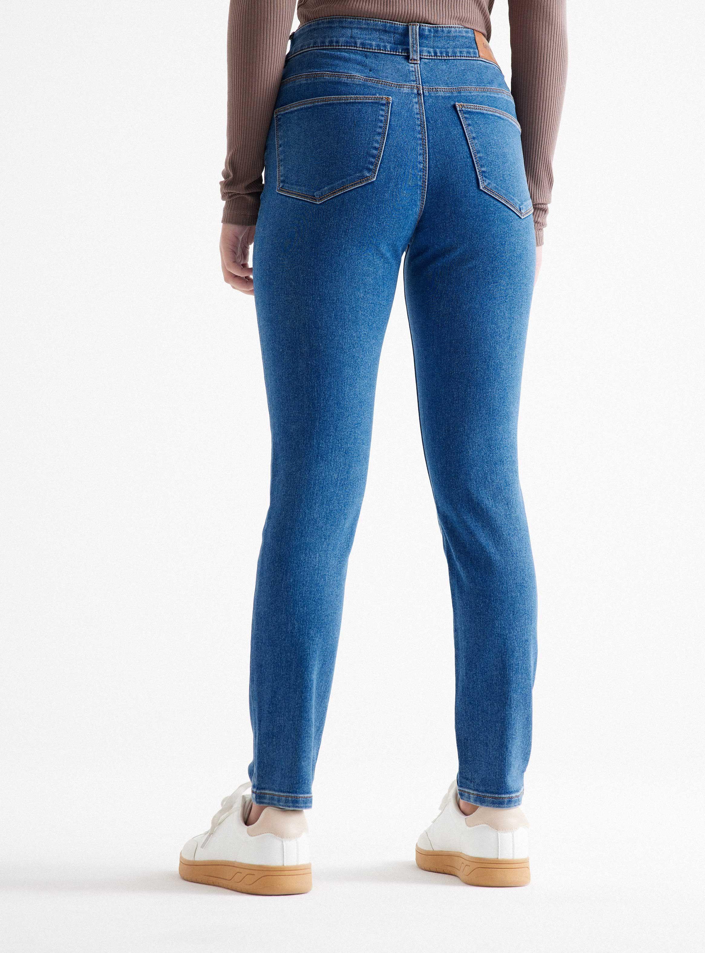 Jeans Super Skinny Básico-1