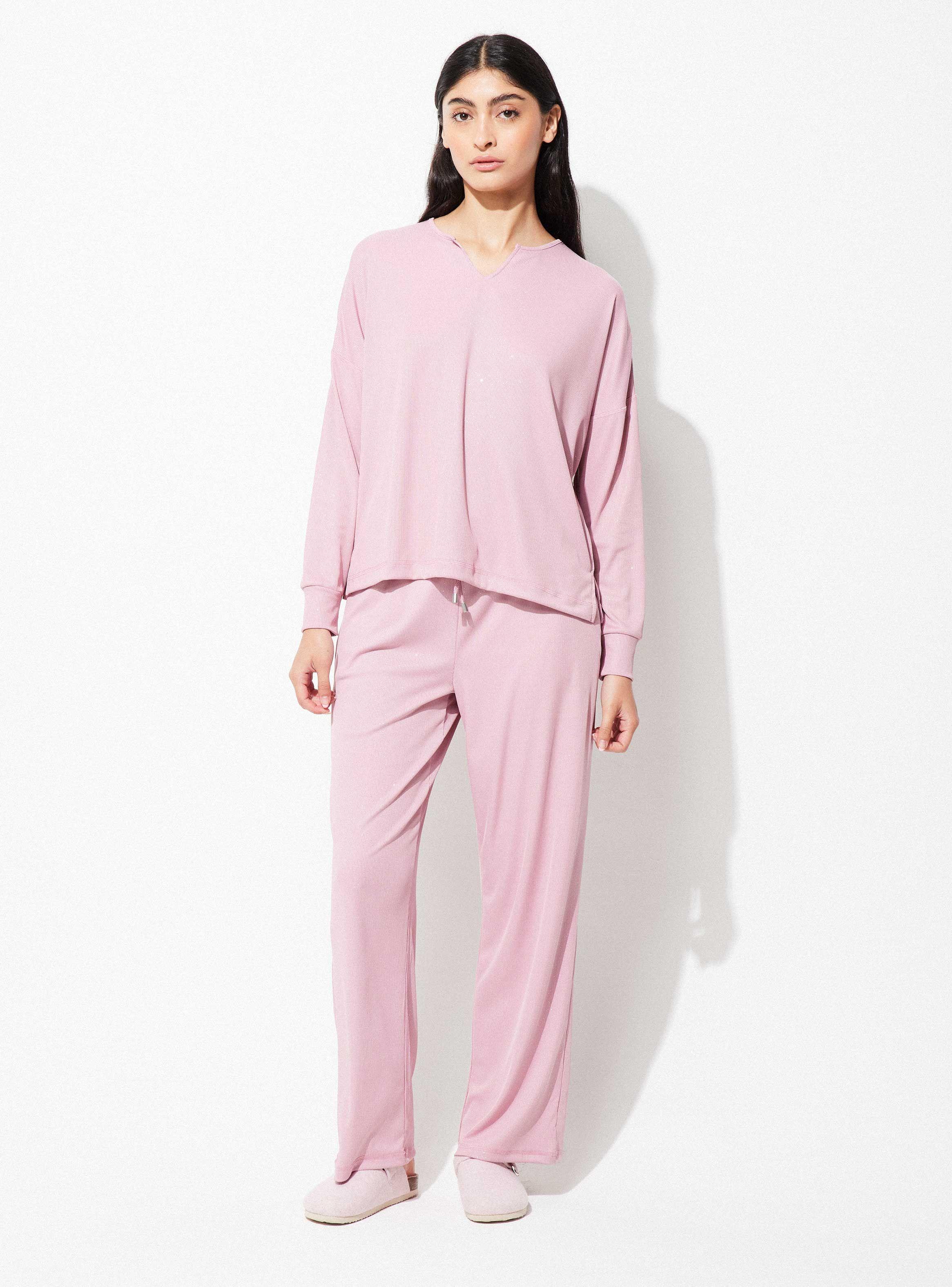 Pijama con Detalles de Glitter-4