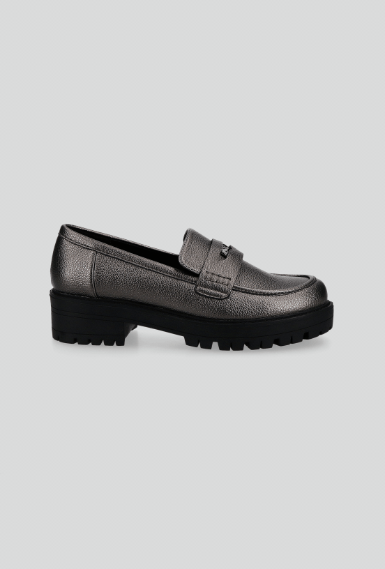 Mocasín con Máscara Y detalle Metálico Mujer-4