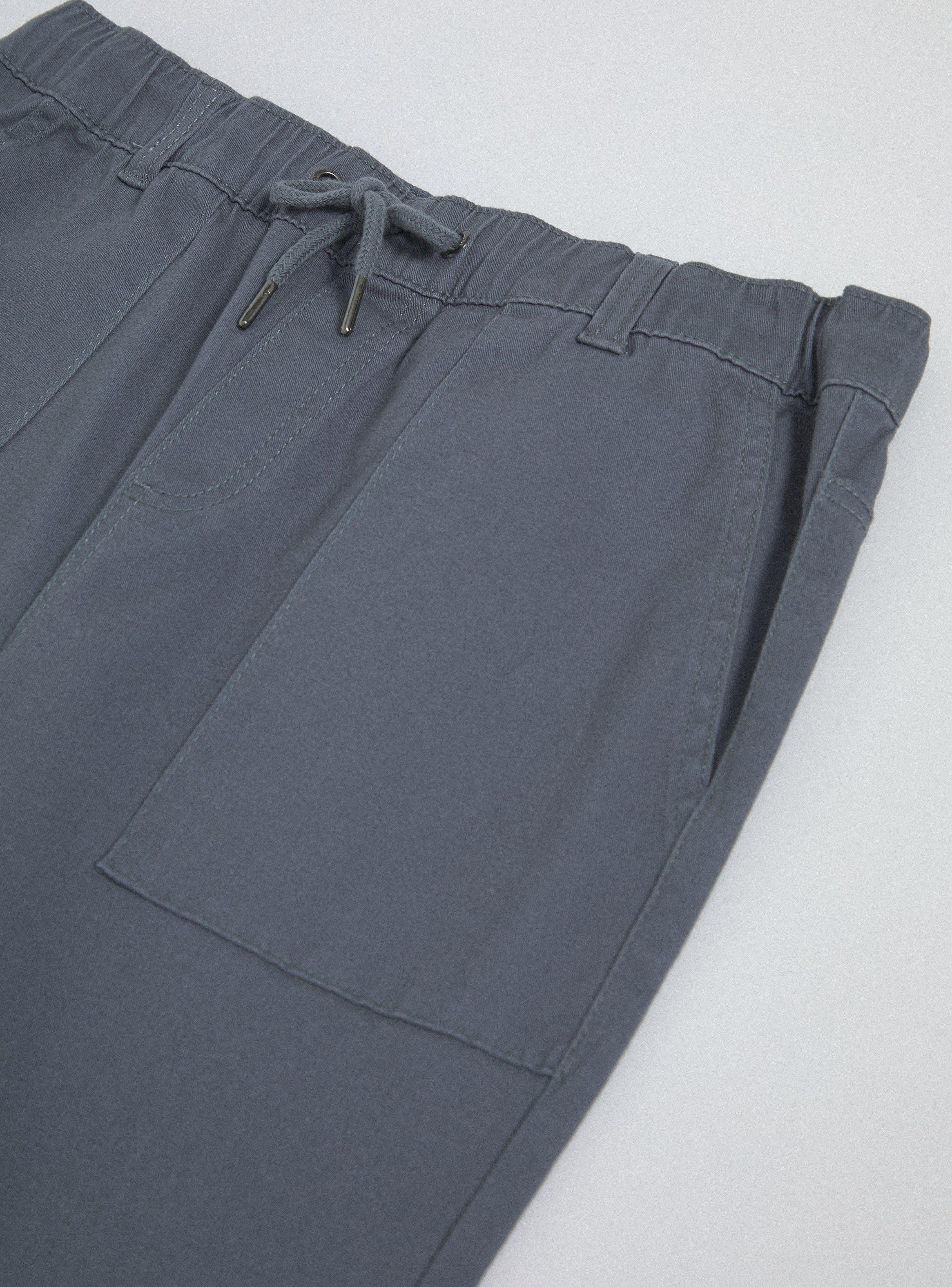 Pantalón Jogger Slim Fit Niño-4
