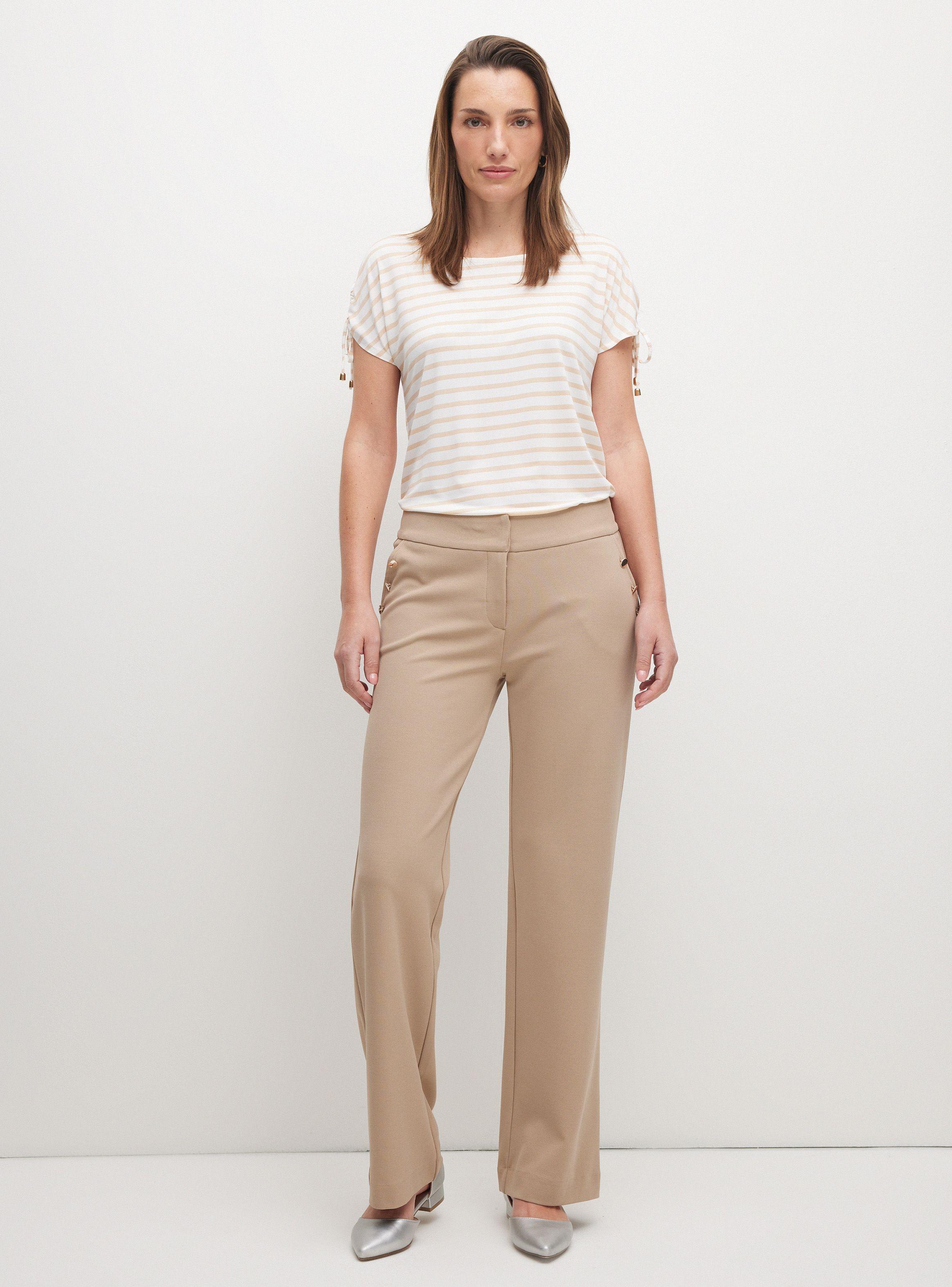 Polera Estampada Con Detalle Recogido En Manga-4