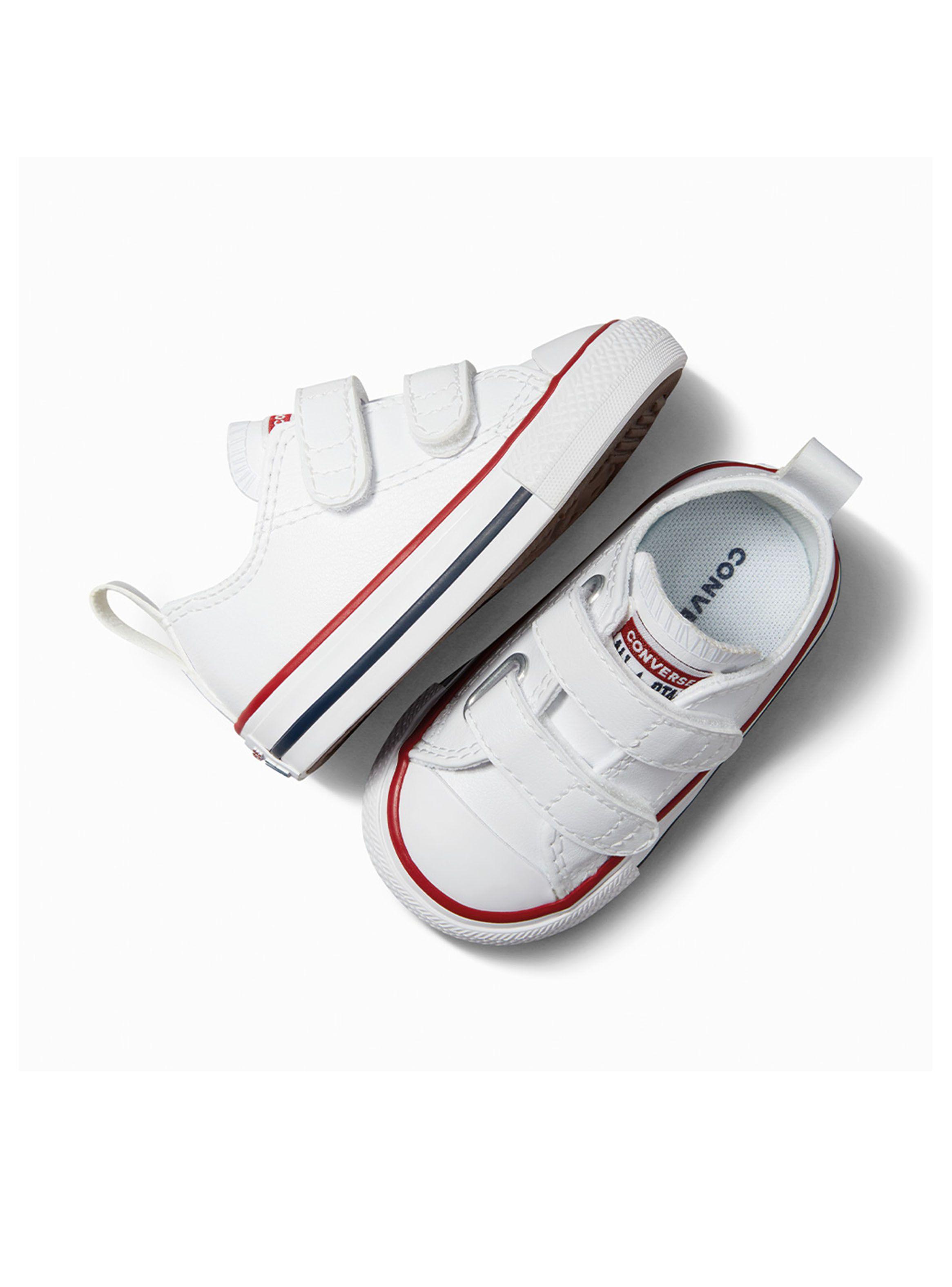 Zapatilla Urbana JR. Chuck Taylor All Star 2V Unisex-2