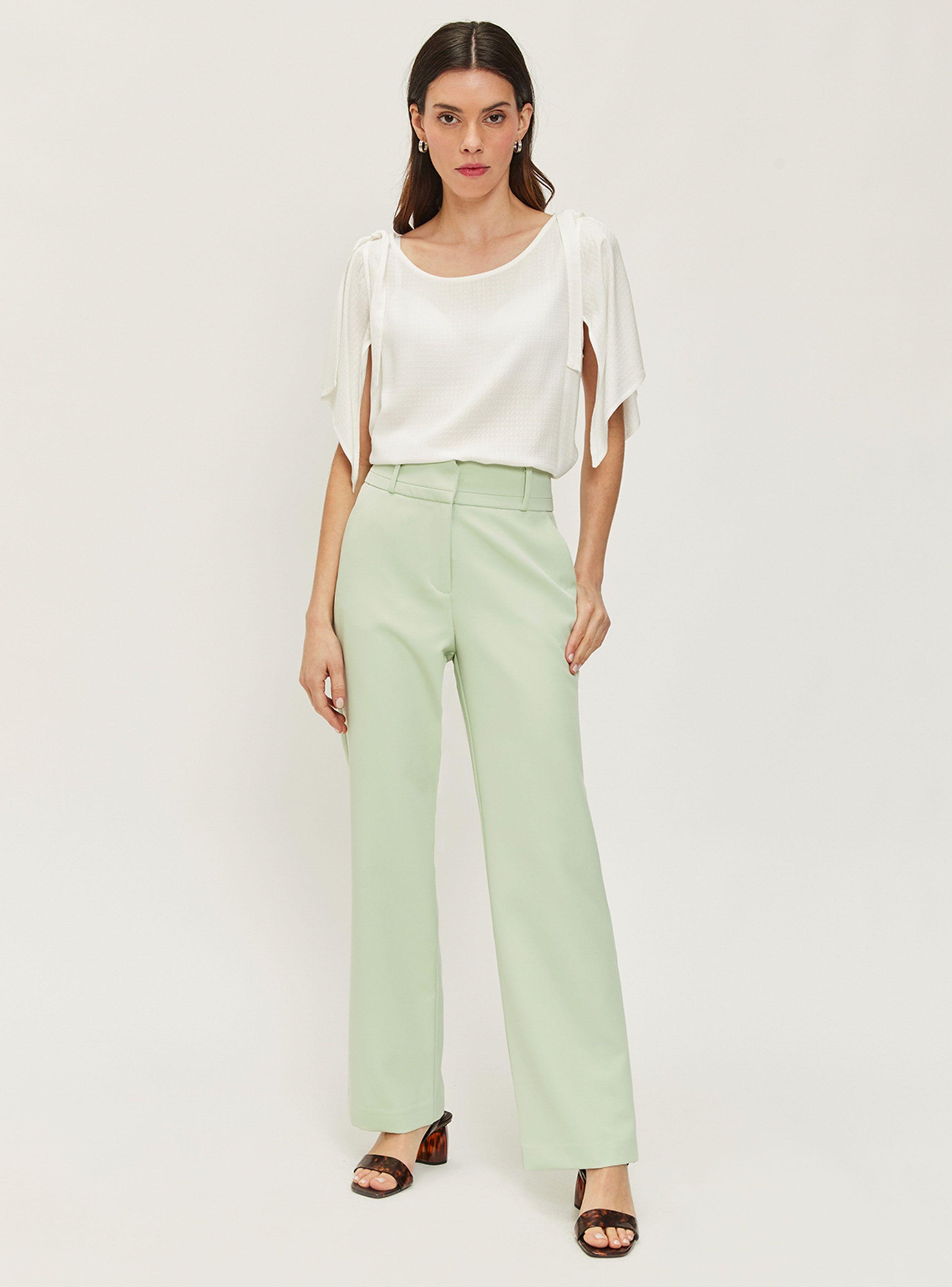 Blusa Lisa con Detalle en Hombros Color-3