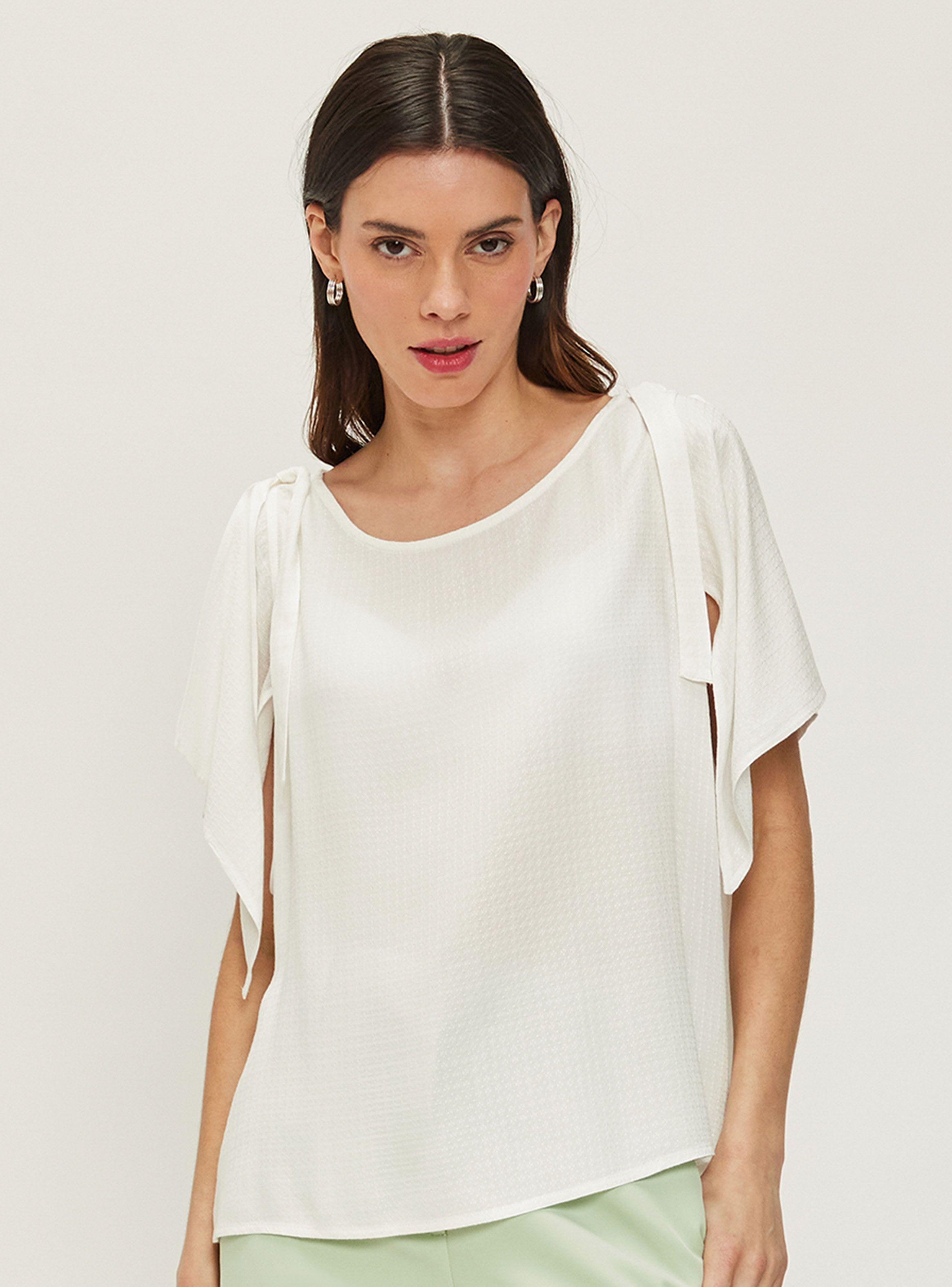 Blusa Lisa con Detalle en Hombros Color-0