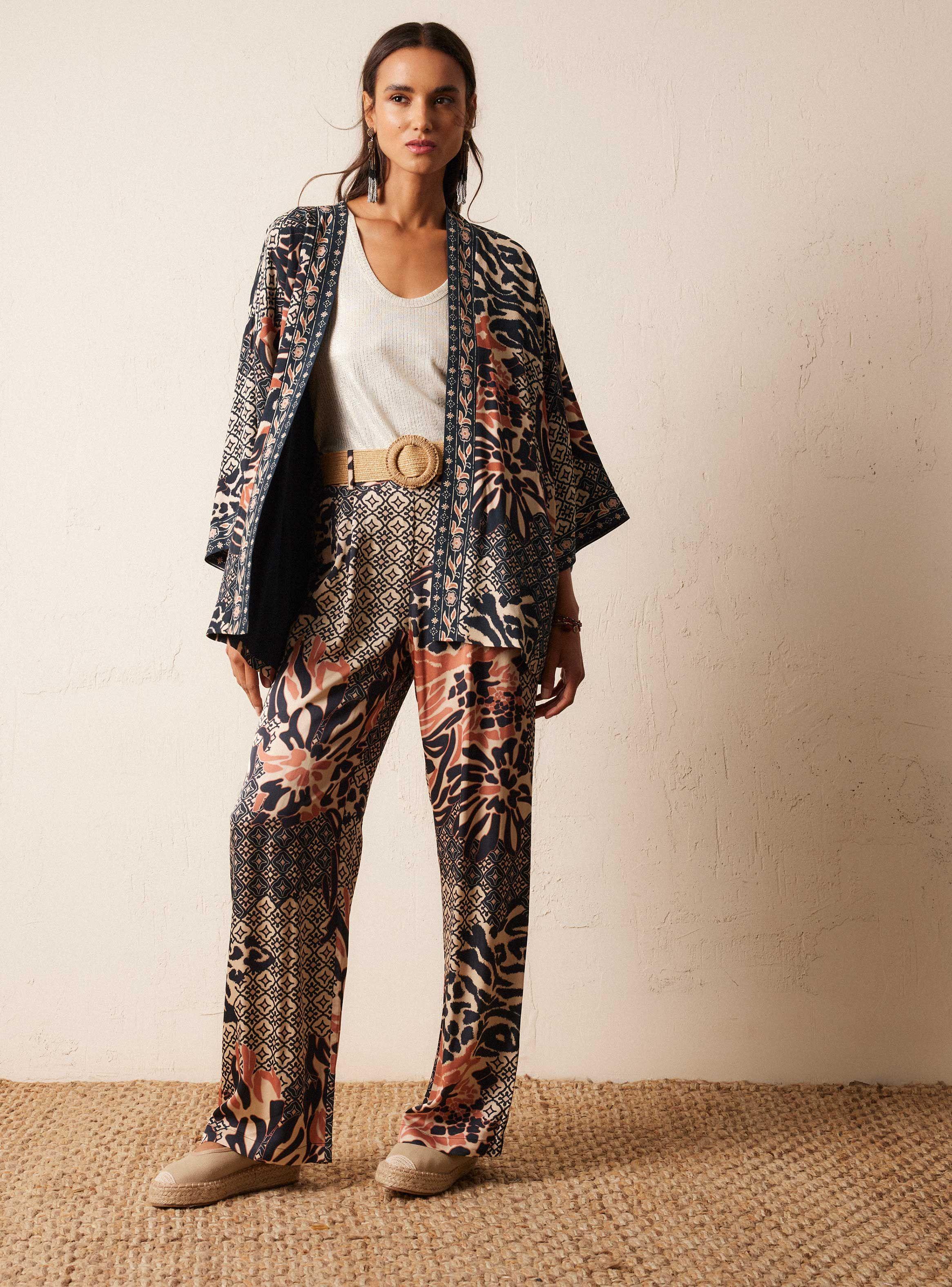 Blusa Tipo Kimono Estampado-4