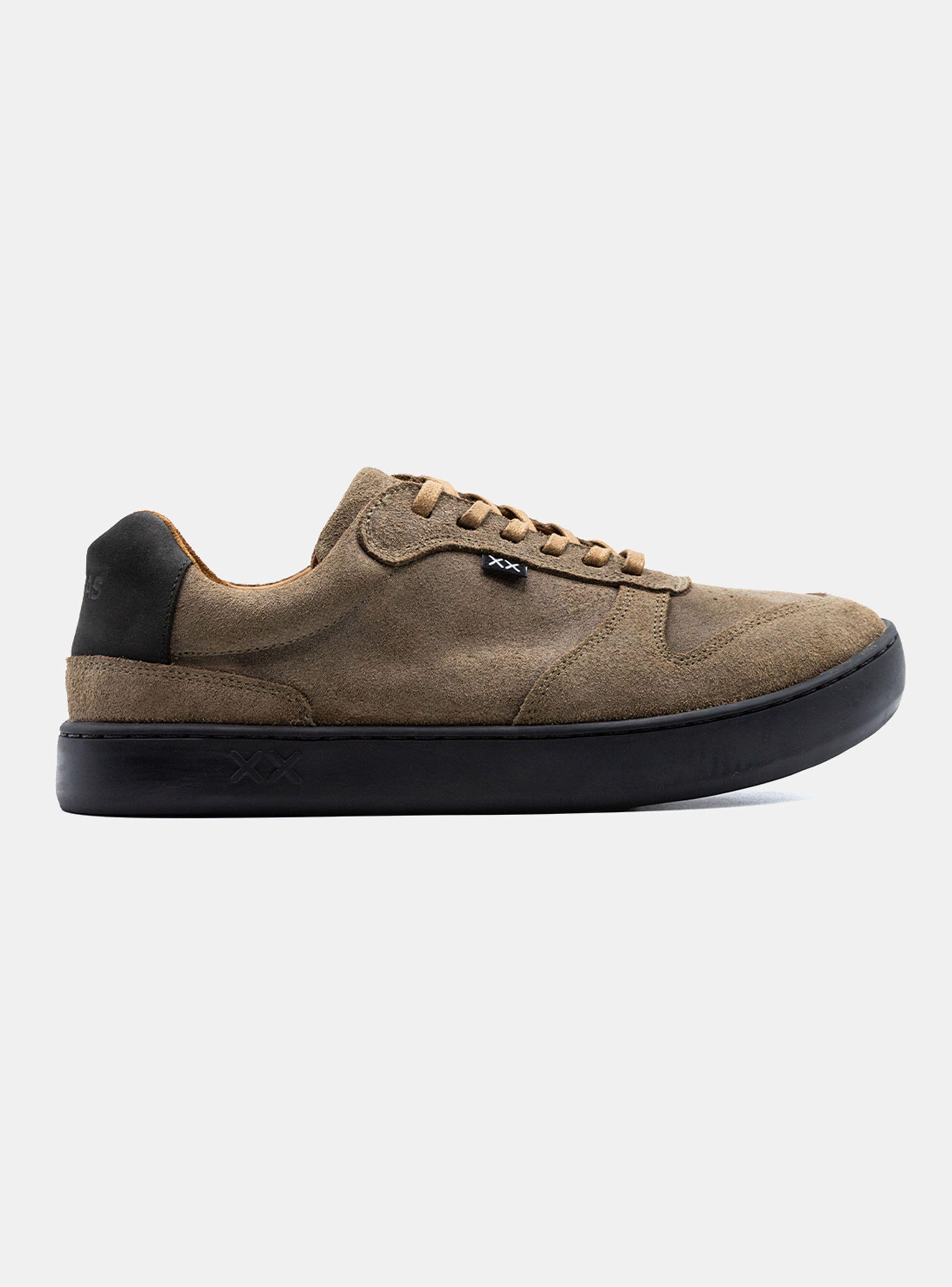 Zapatilla Urbana Cuero Bora Hombre-0