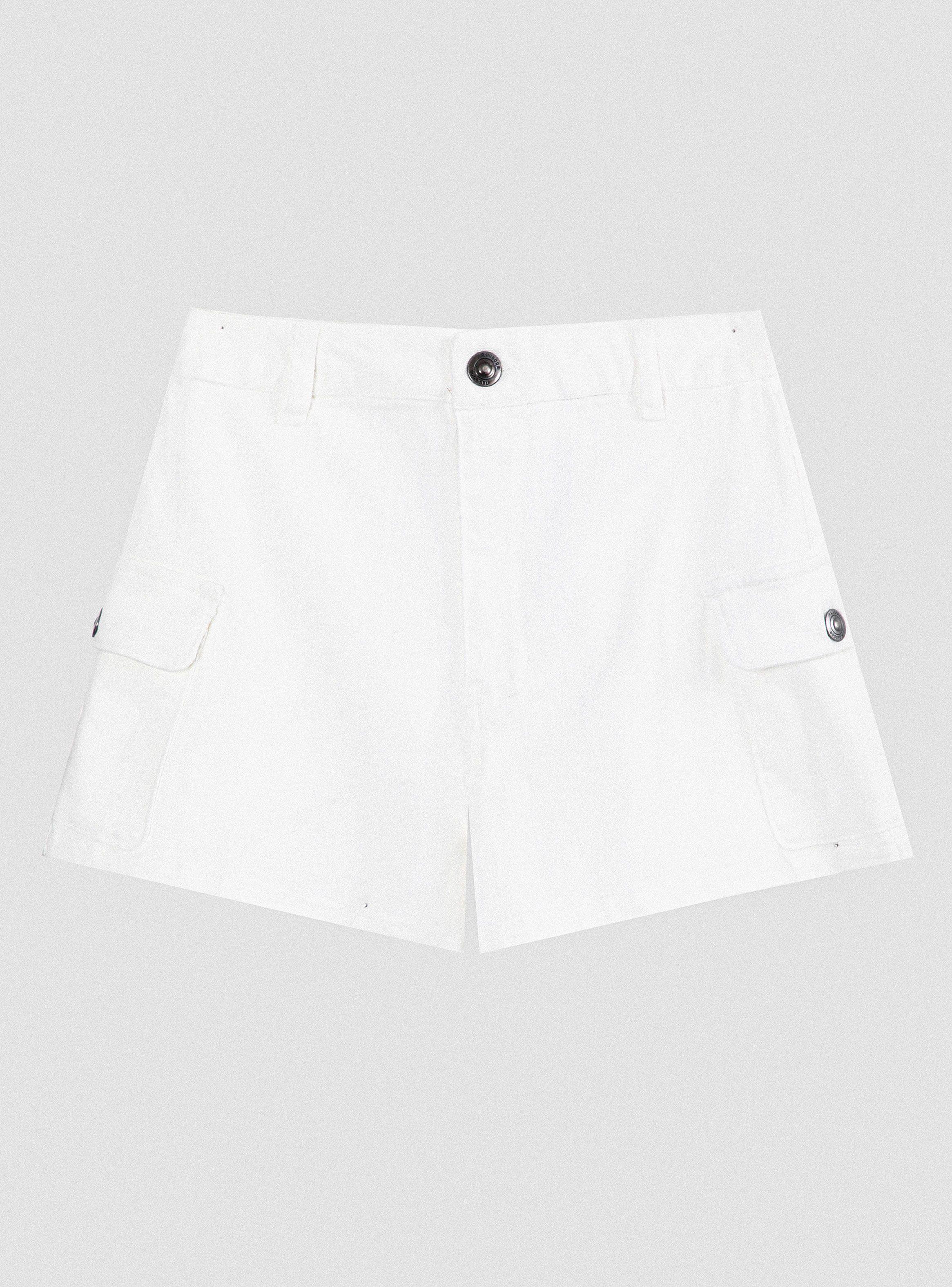 Short Bolsillos Ecru-3