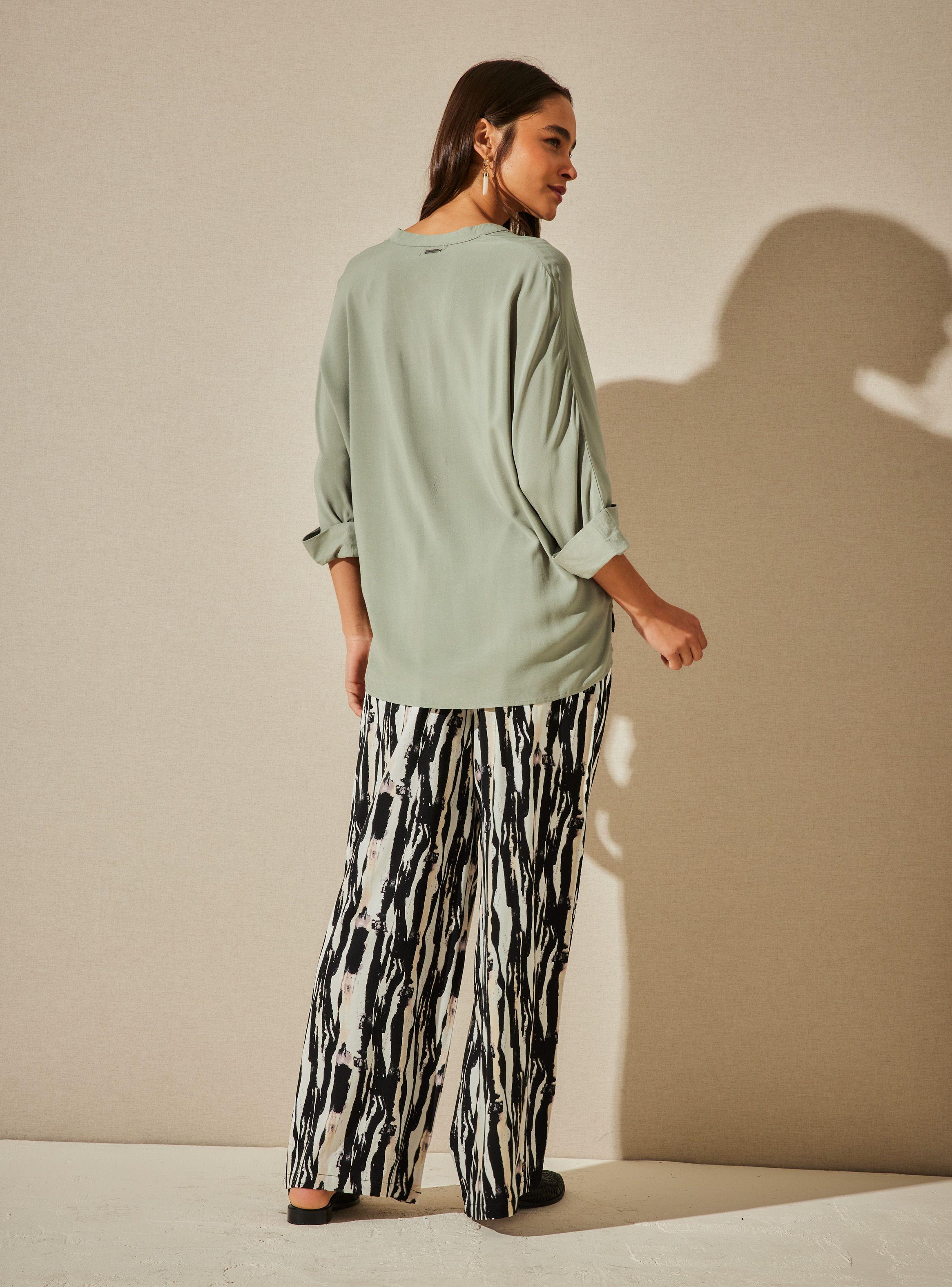 Blusa con Diseño y Manga Ancha-5