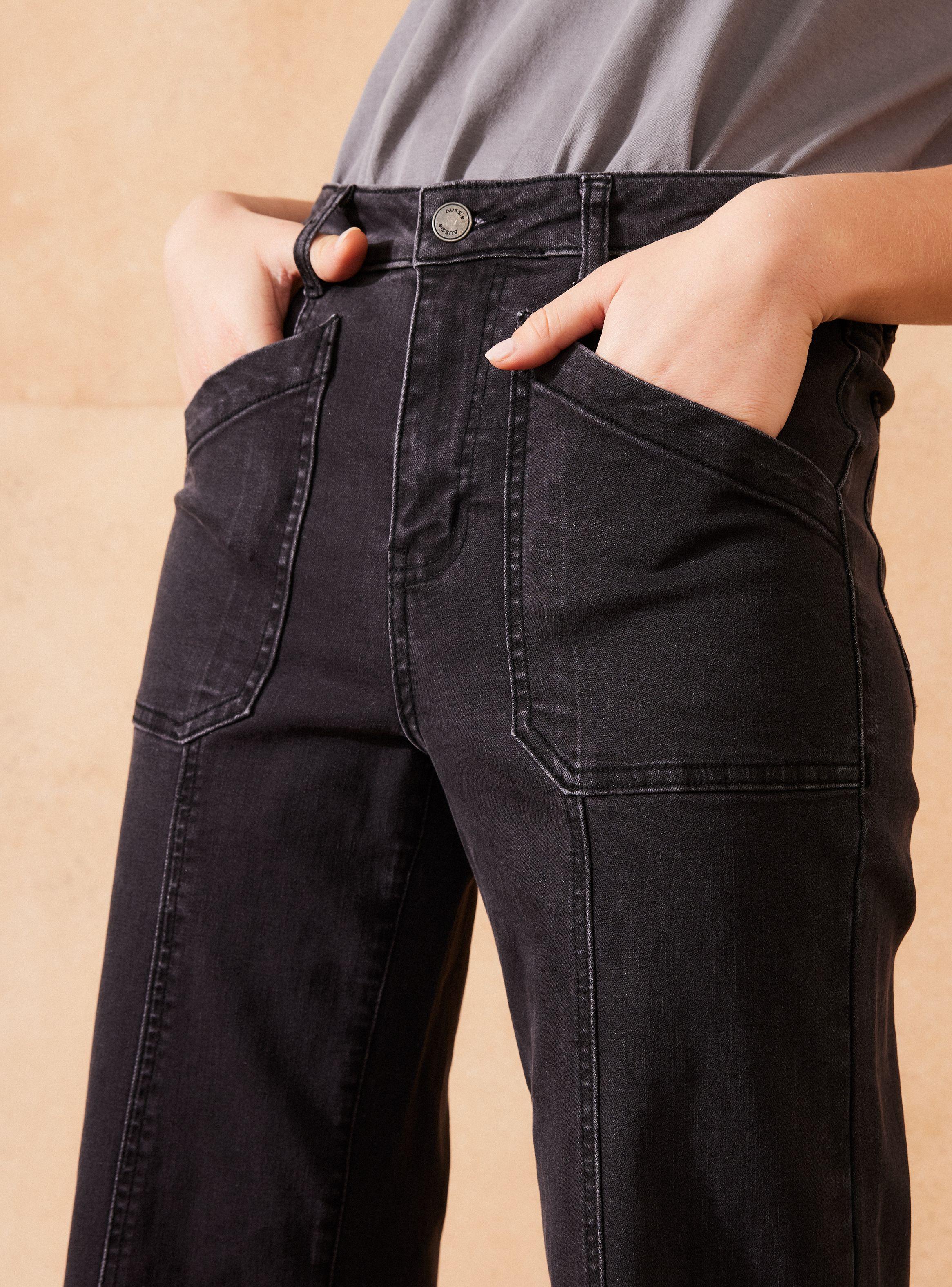 Jeans con Corte y Abertura en Bota-3