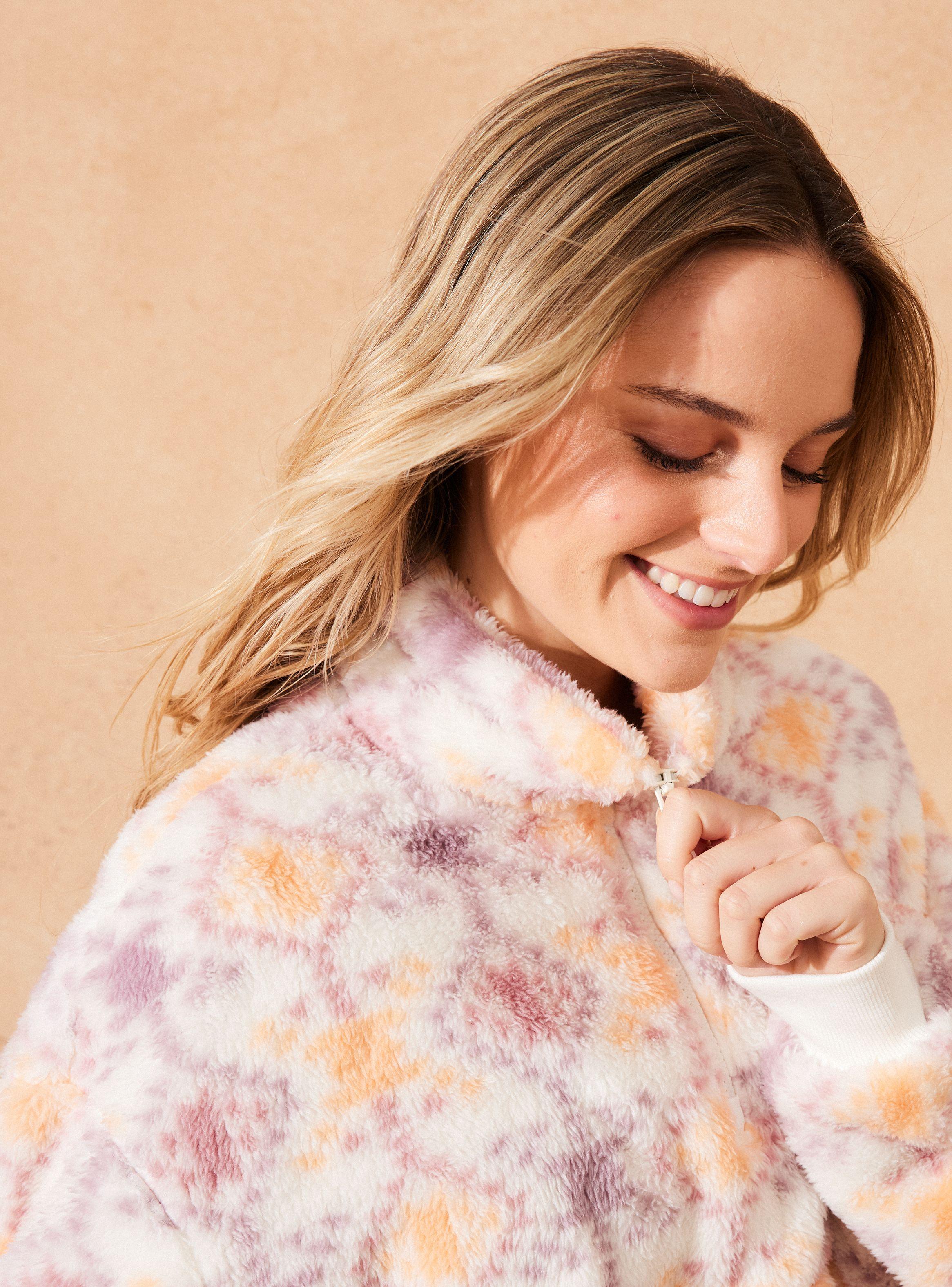 Polar con Diseño Cerrado con Cuello Alto-3