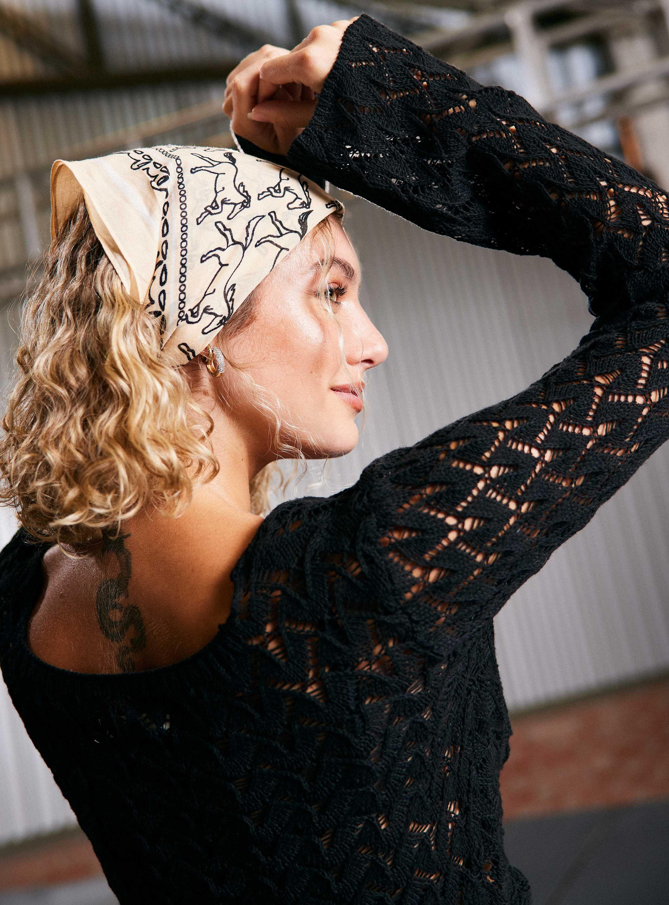 Sweater Calado Manga Flare-3