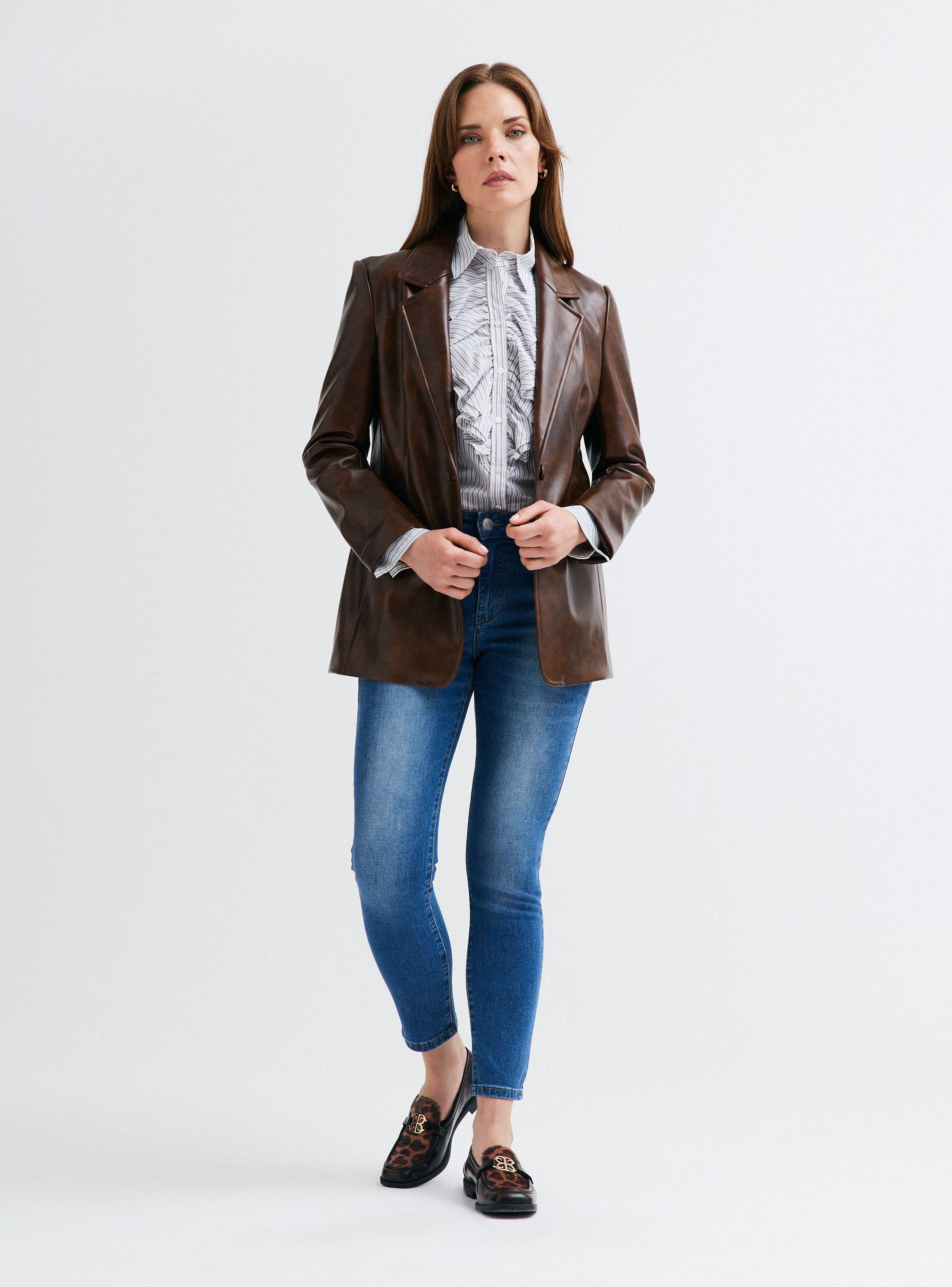 Blazer Efecto Cuero Engomado Team Polo-4