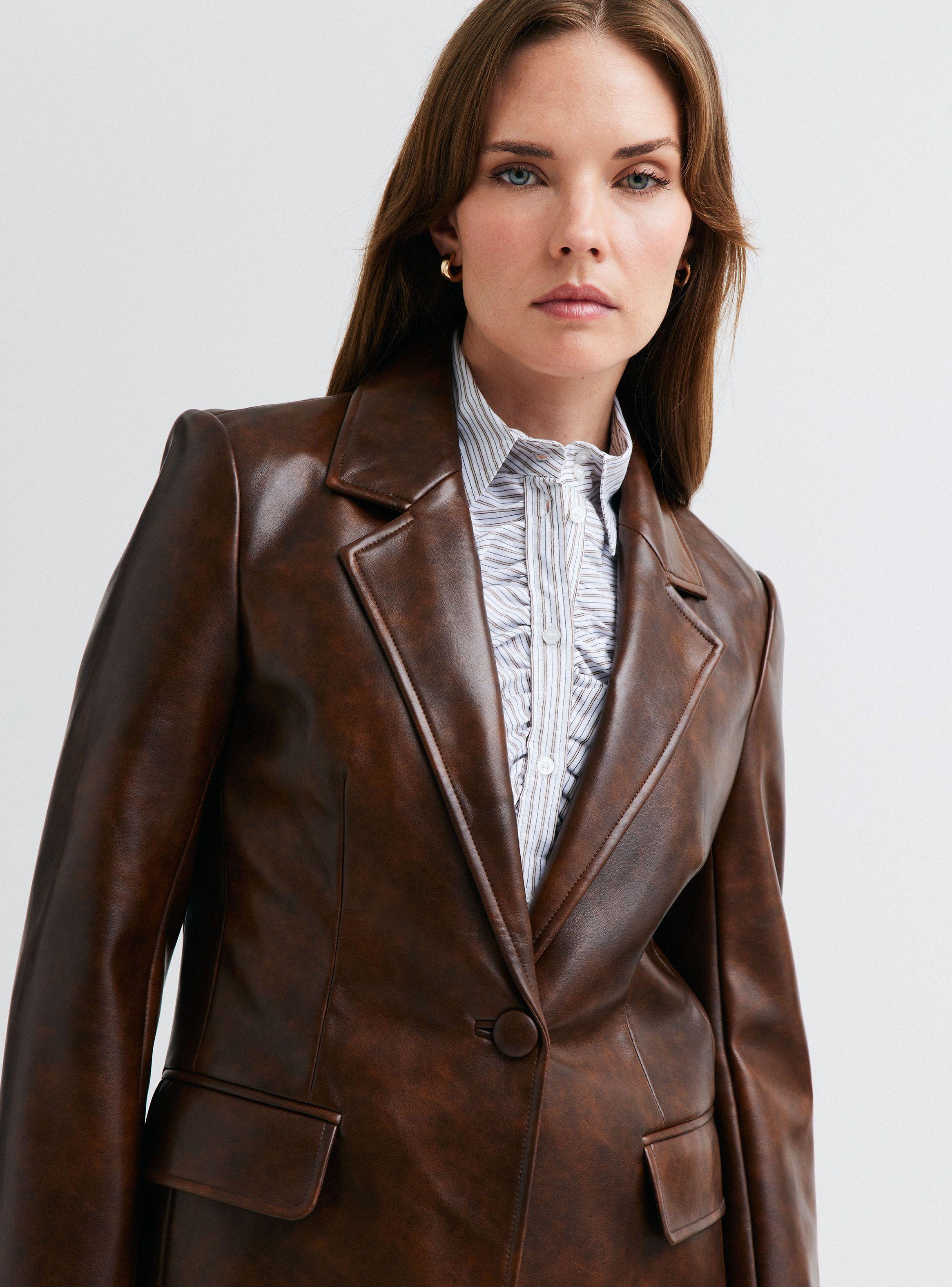 Blazer Efecto Cuero Engomado Team Polo-2