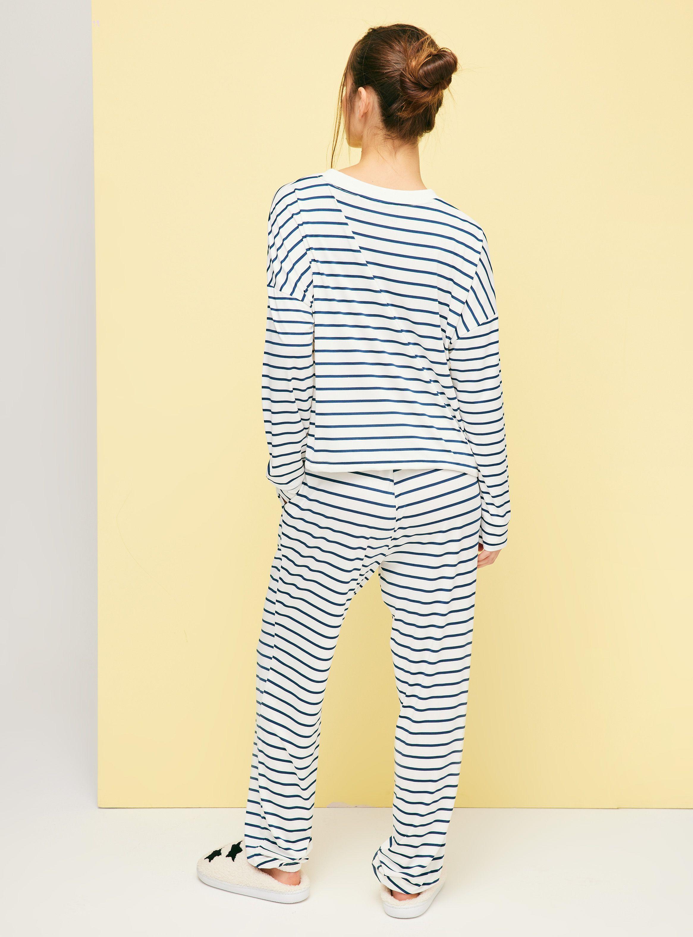 Pijama Largo Estampado Detalle con Lazo-5