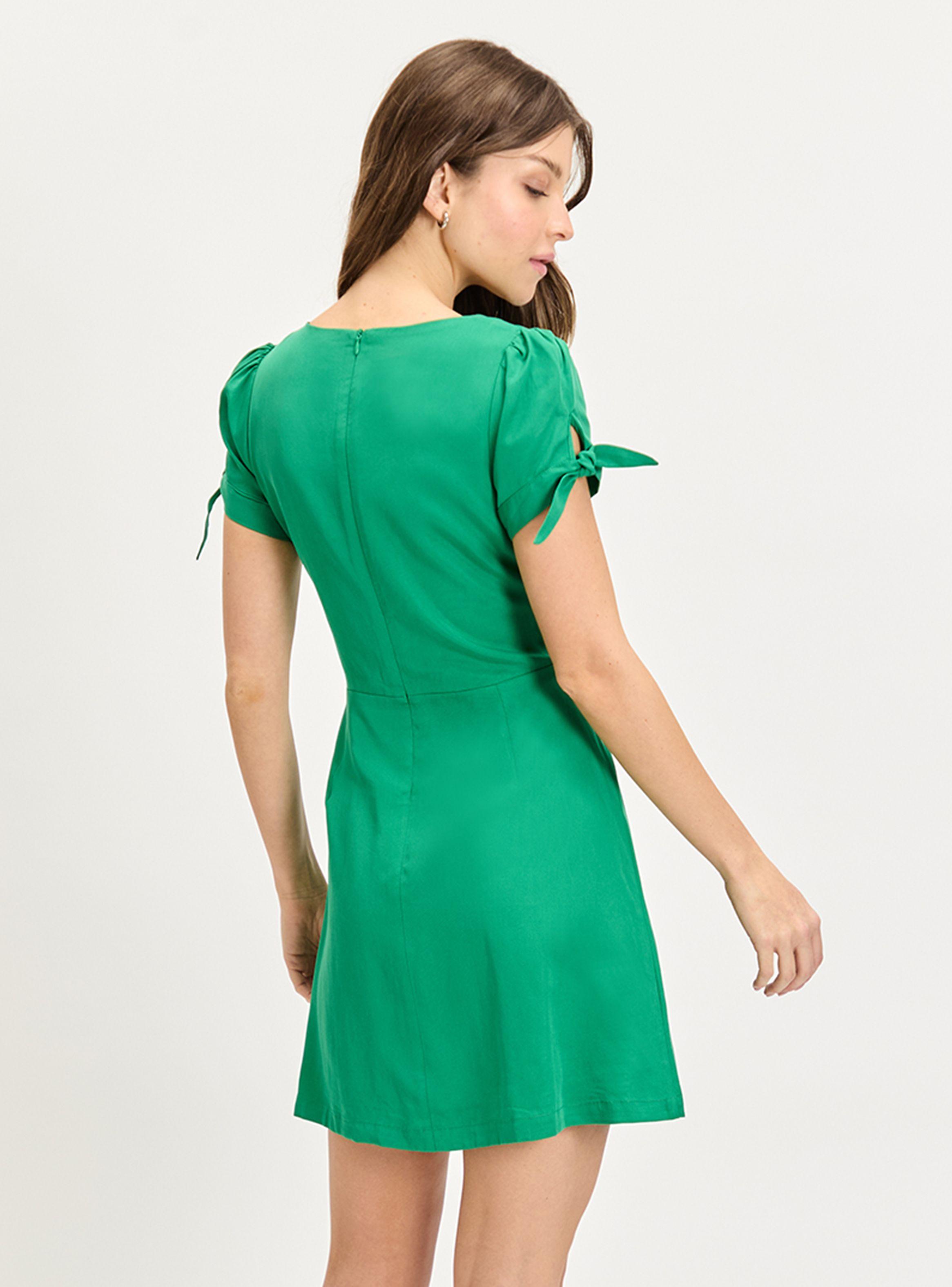 Vestido Liso Estilo Cuello V-1