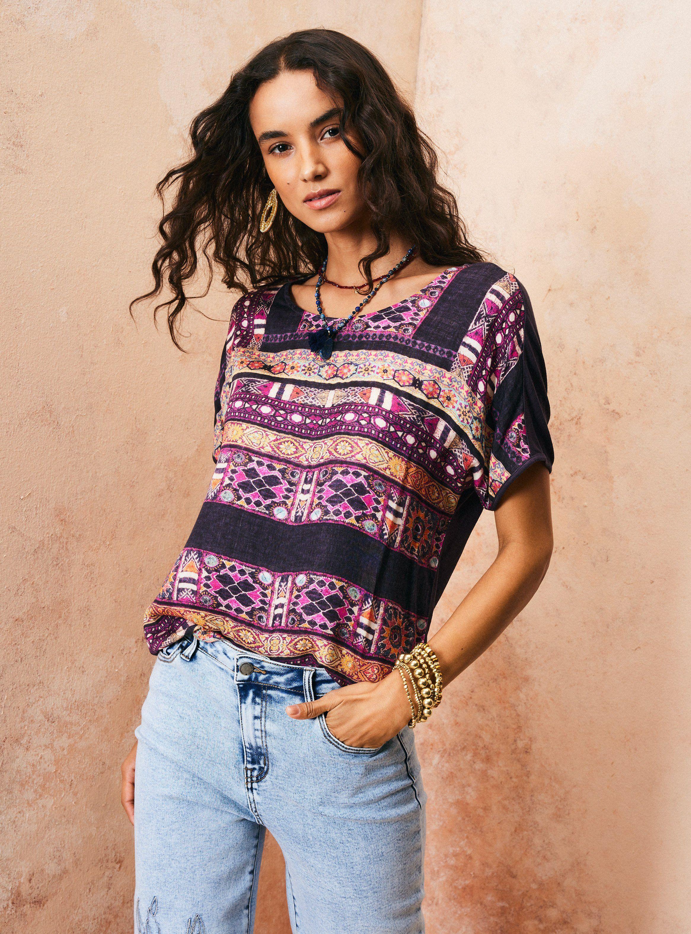 Polera Estampada Forma Color-0