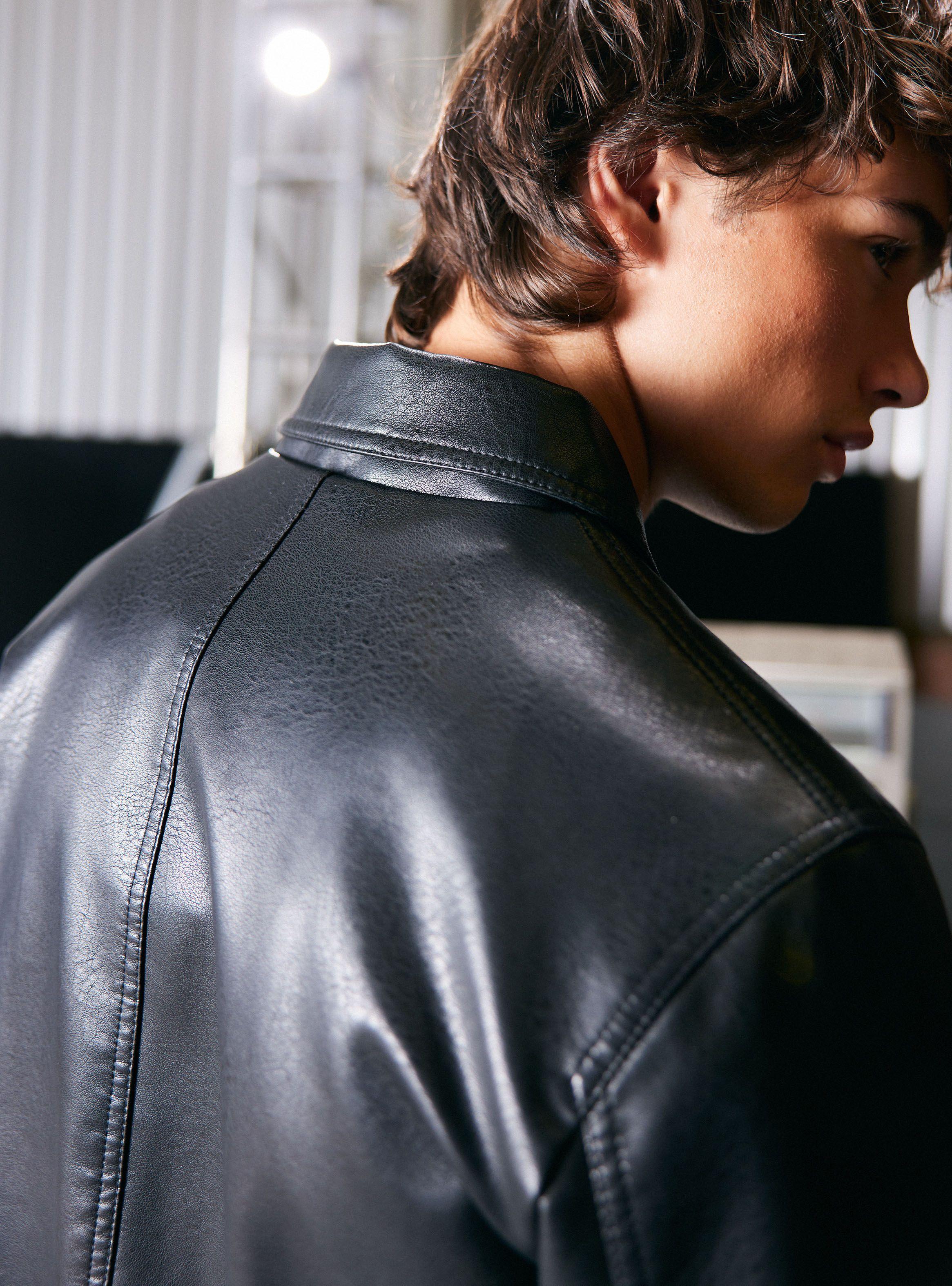 Chaqueta Look Cuero Relaxed Fit-3