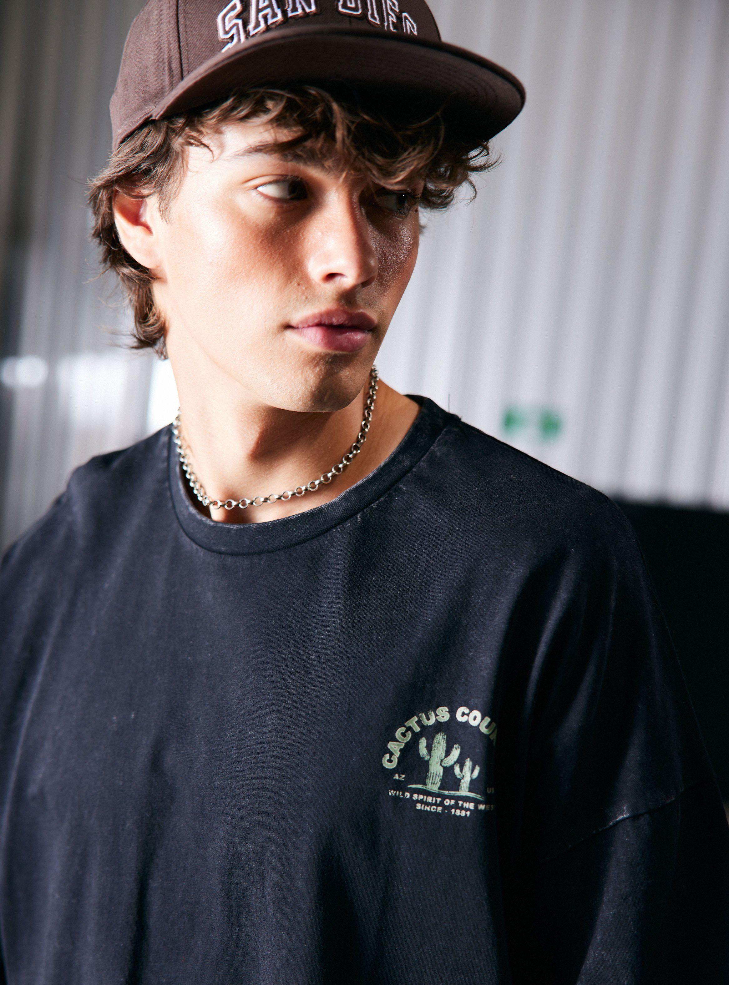 Polera Full Oversize Manga Corta-2