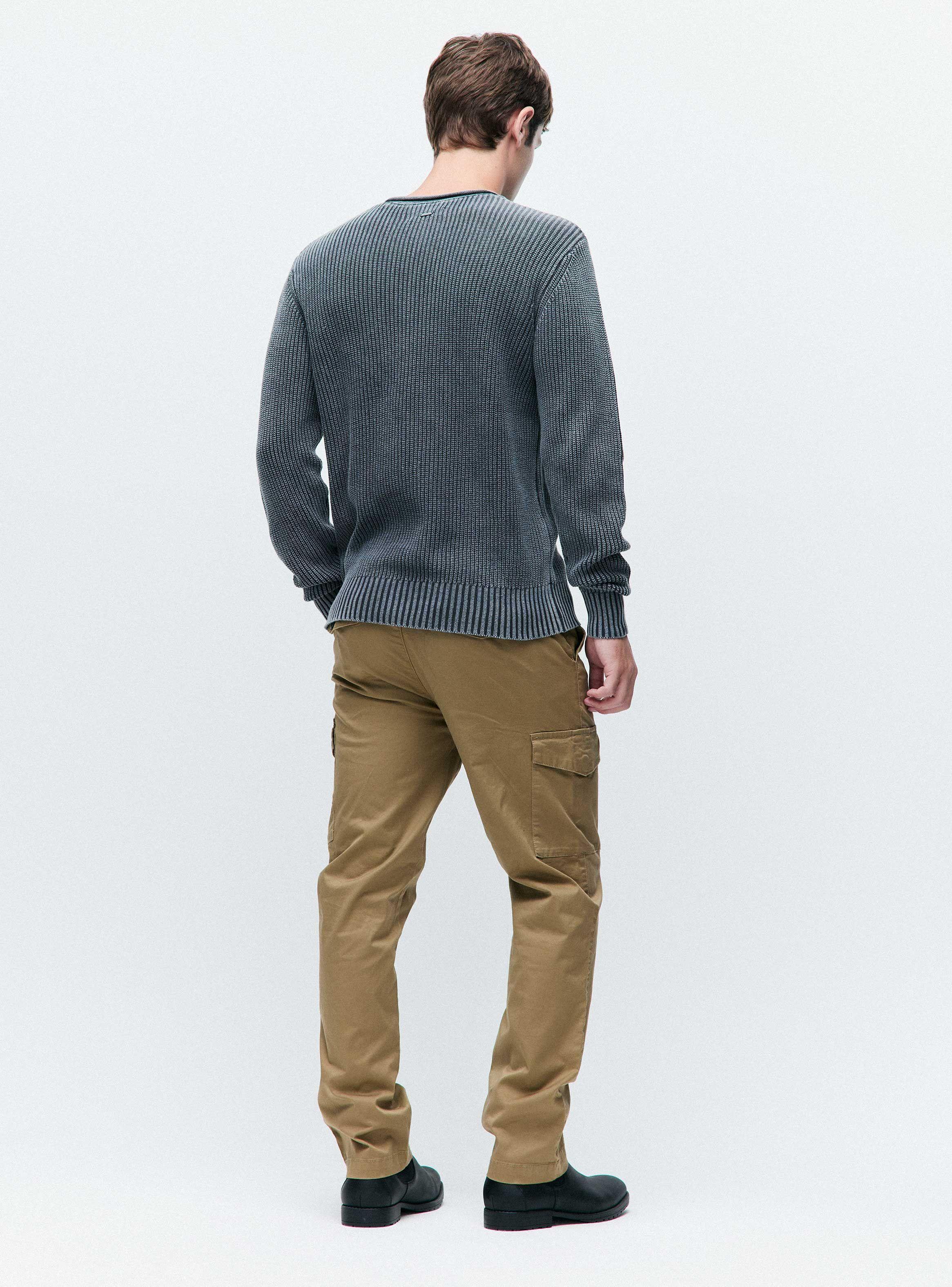Sweater Rolled with acyd wash-5