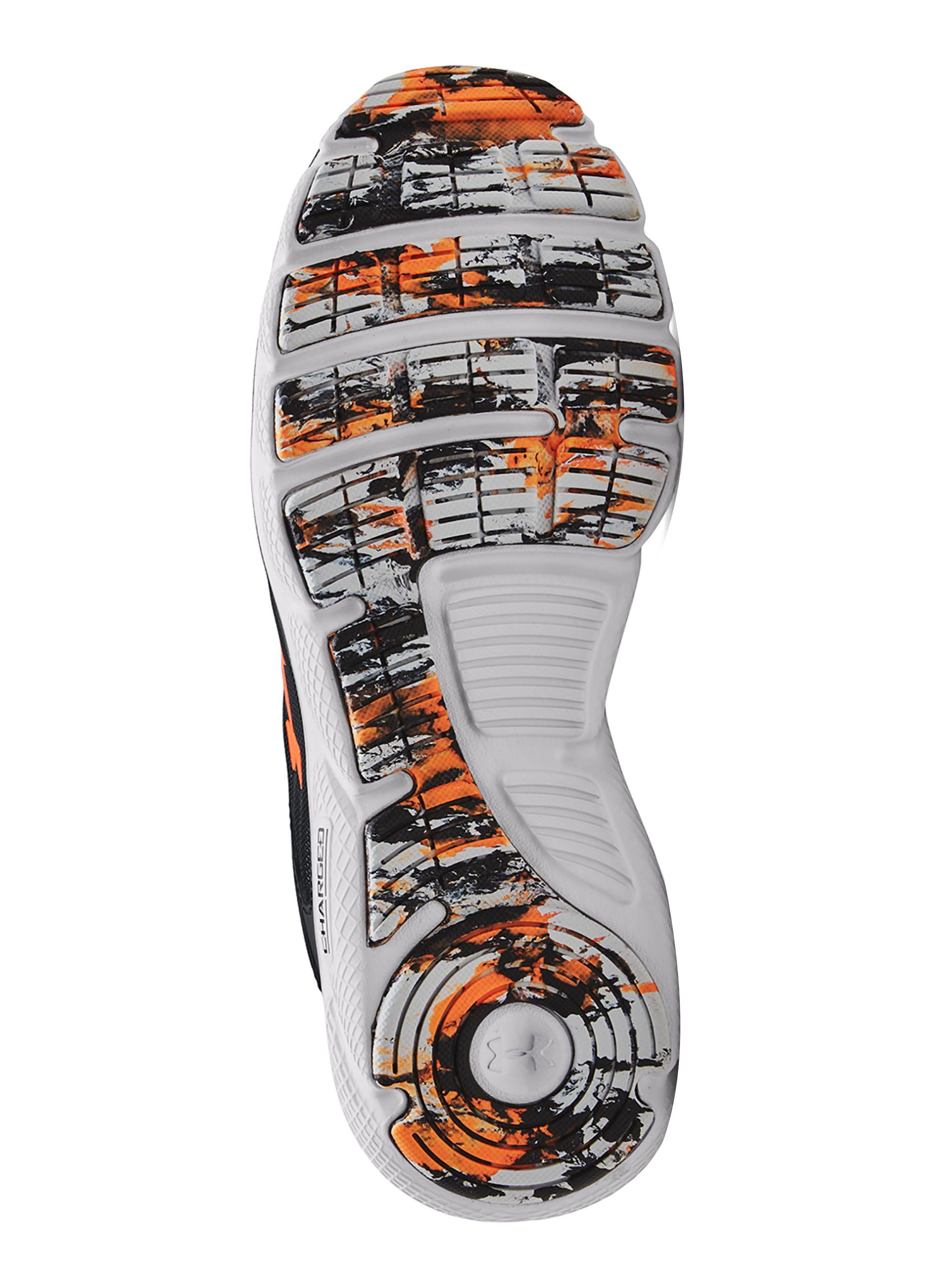 Zapatilla Running UA Charged Assert Hombre-2