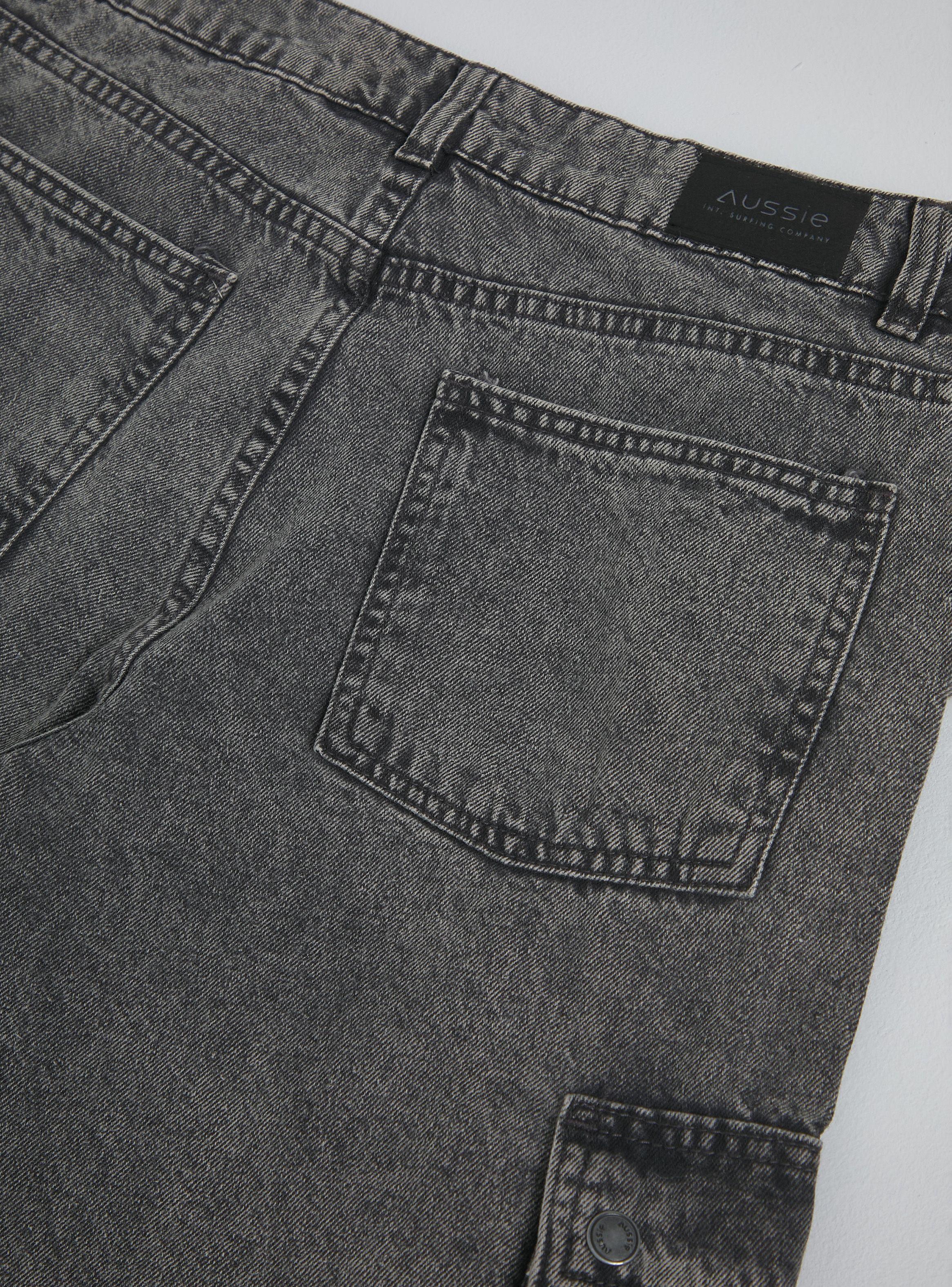 Jeans Bolsillo Cargo con Lavado-4