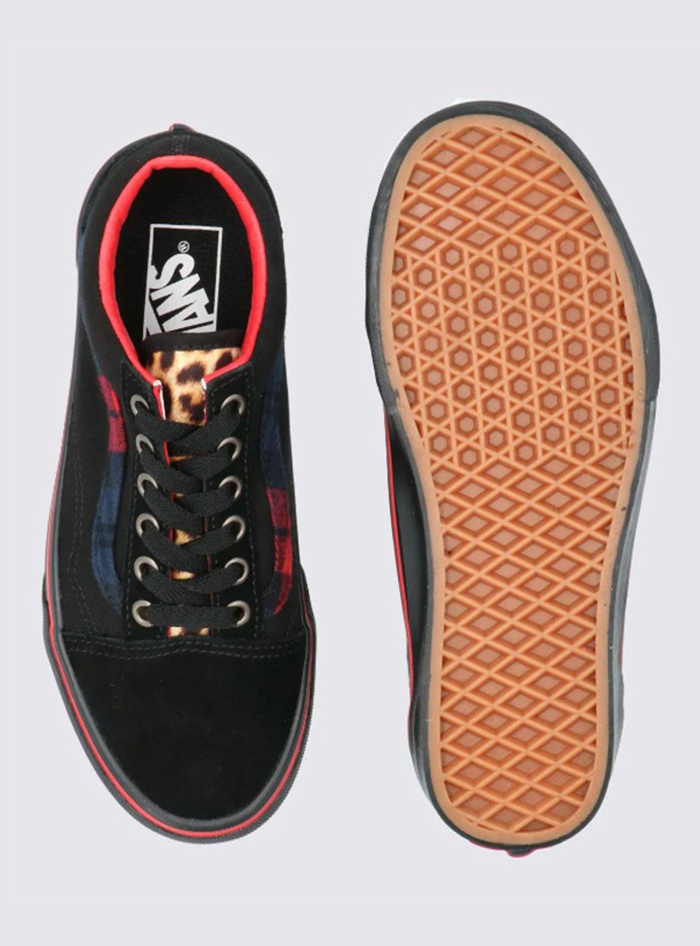 Zapatilla Urbana Textil Old Skool Mujer-2