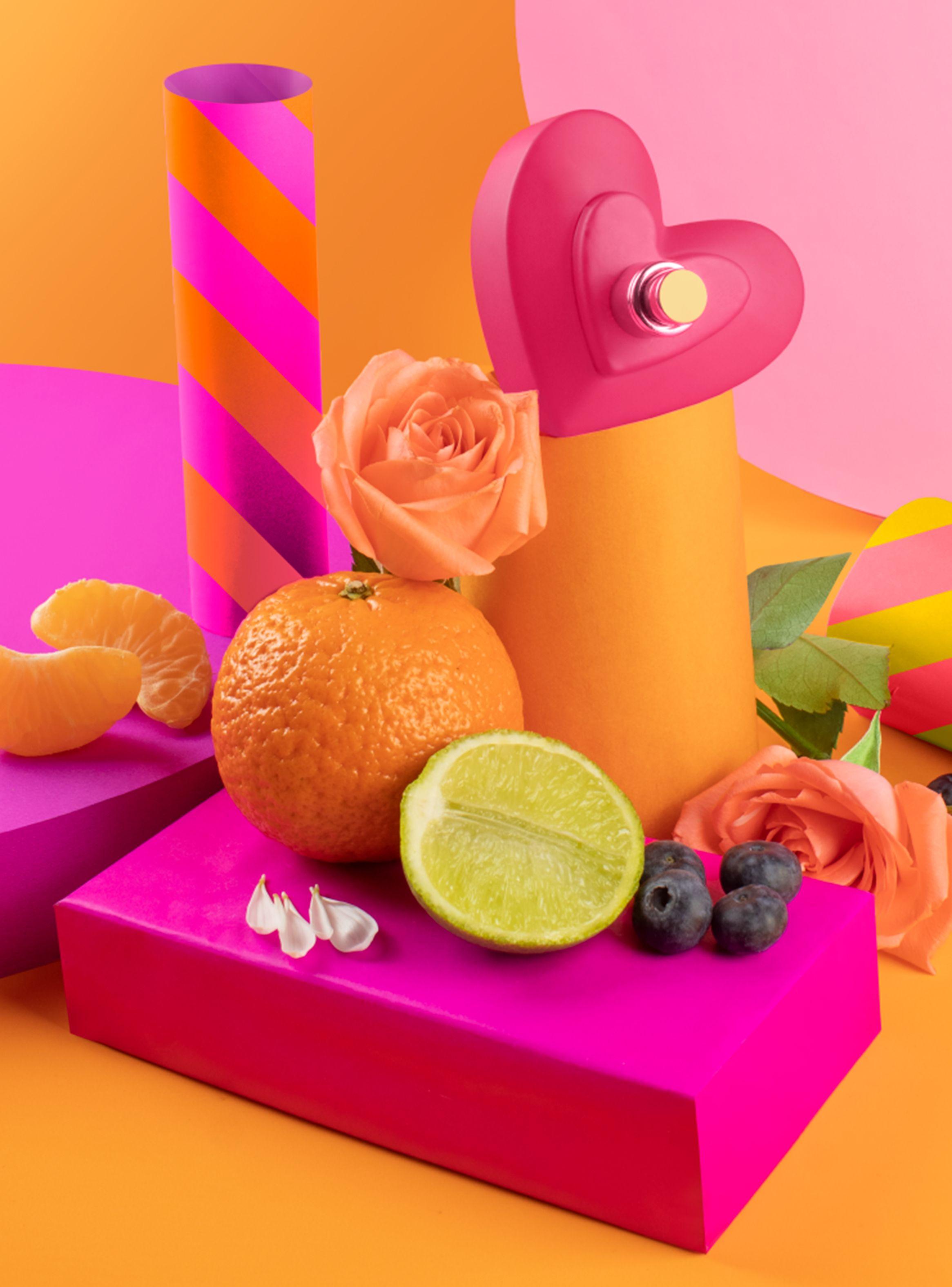 Perfume Love Love Love EDT Mujer 80 ml + Funda Laptop-5