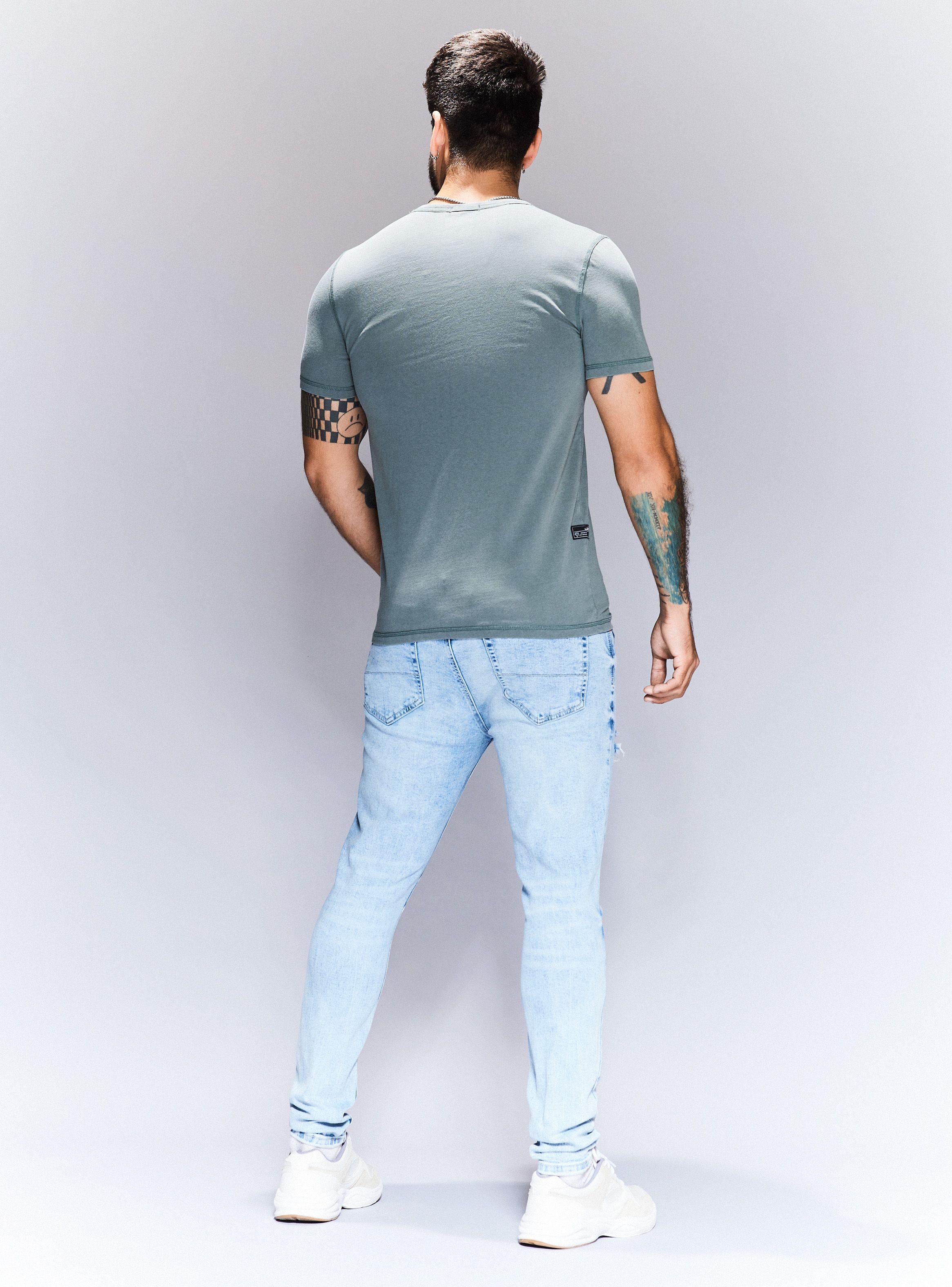 Polera Cuello Redondo con Abertura Botón Lavado Pigmentado-5