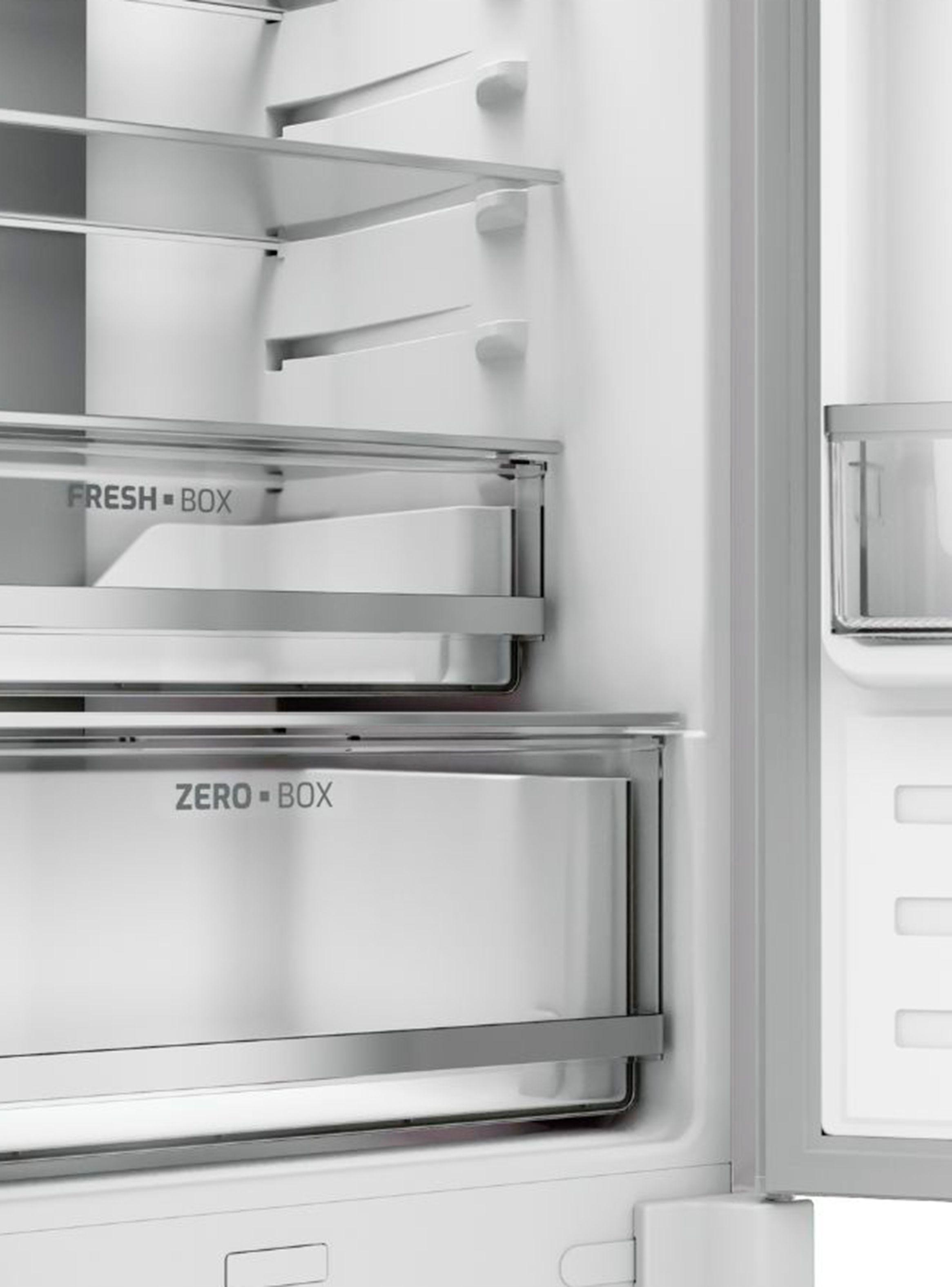 Refrigerador Combi Integrable No Frost 244 Litros RBF 73380-6