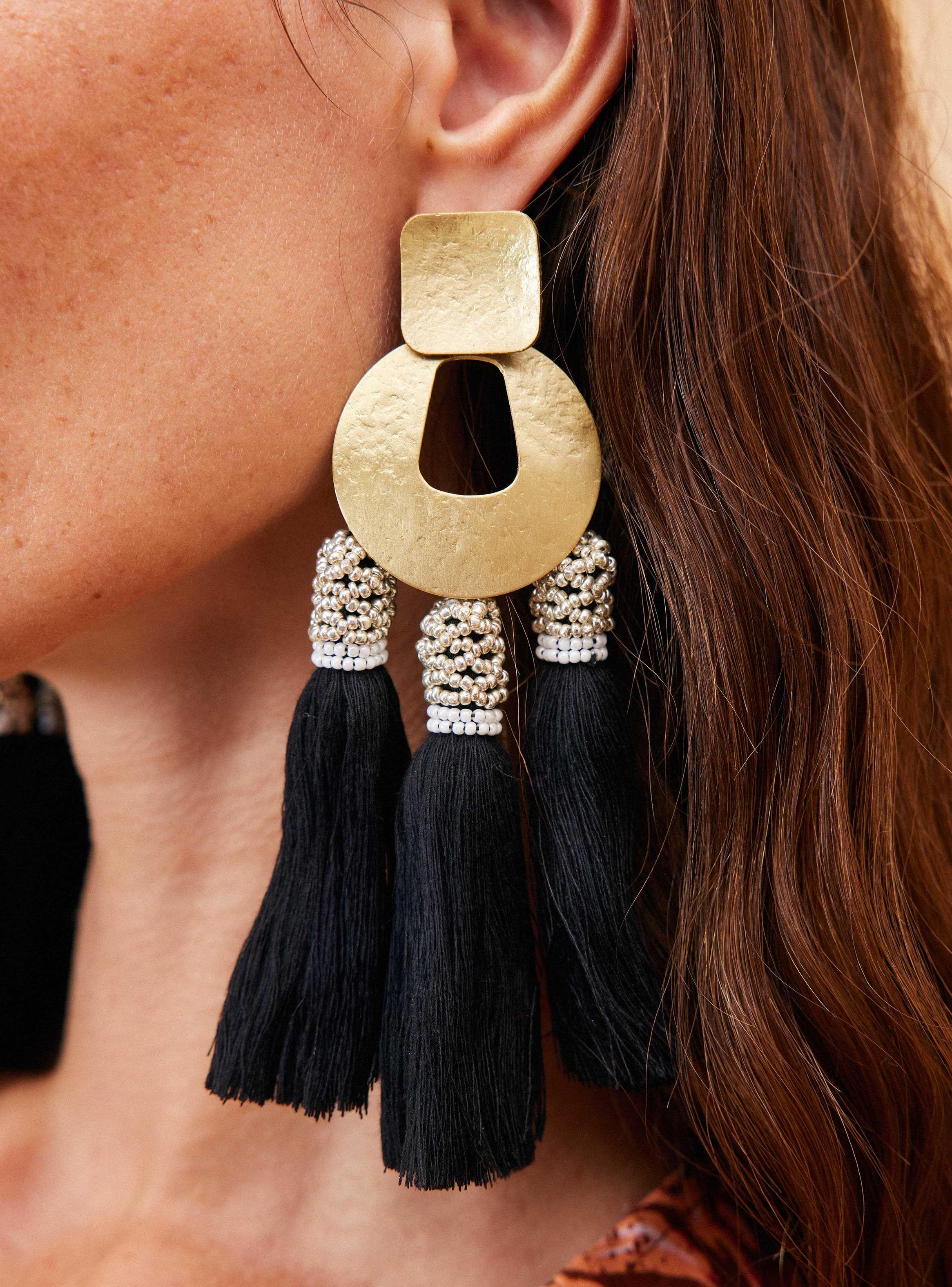 Aros Colgantes Metal con Flecos-1