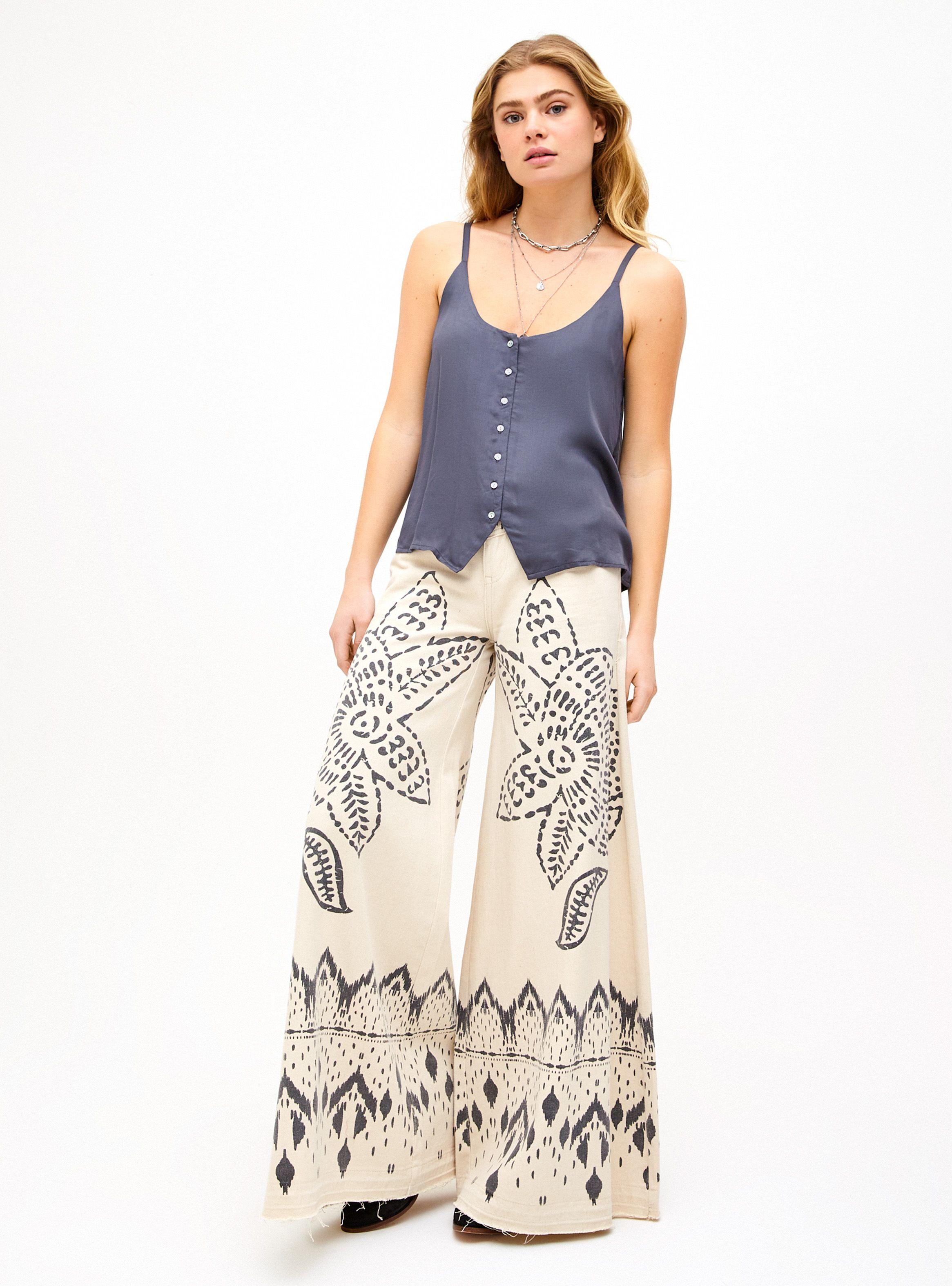 Polera Corta con Botones Delanteros y Pabilos Color Solido-3