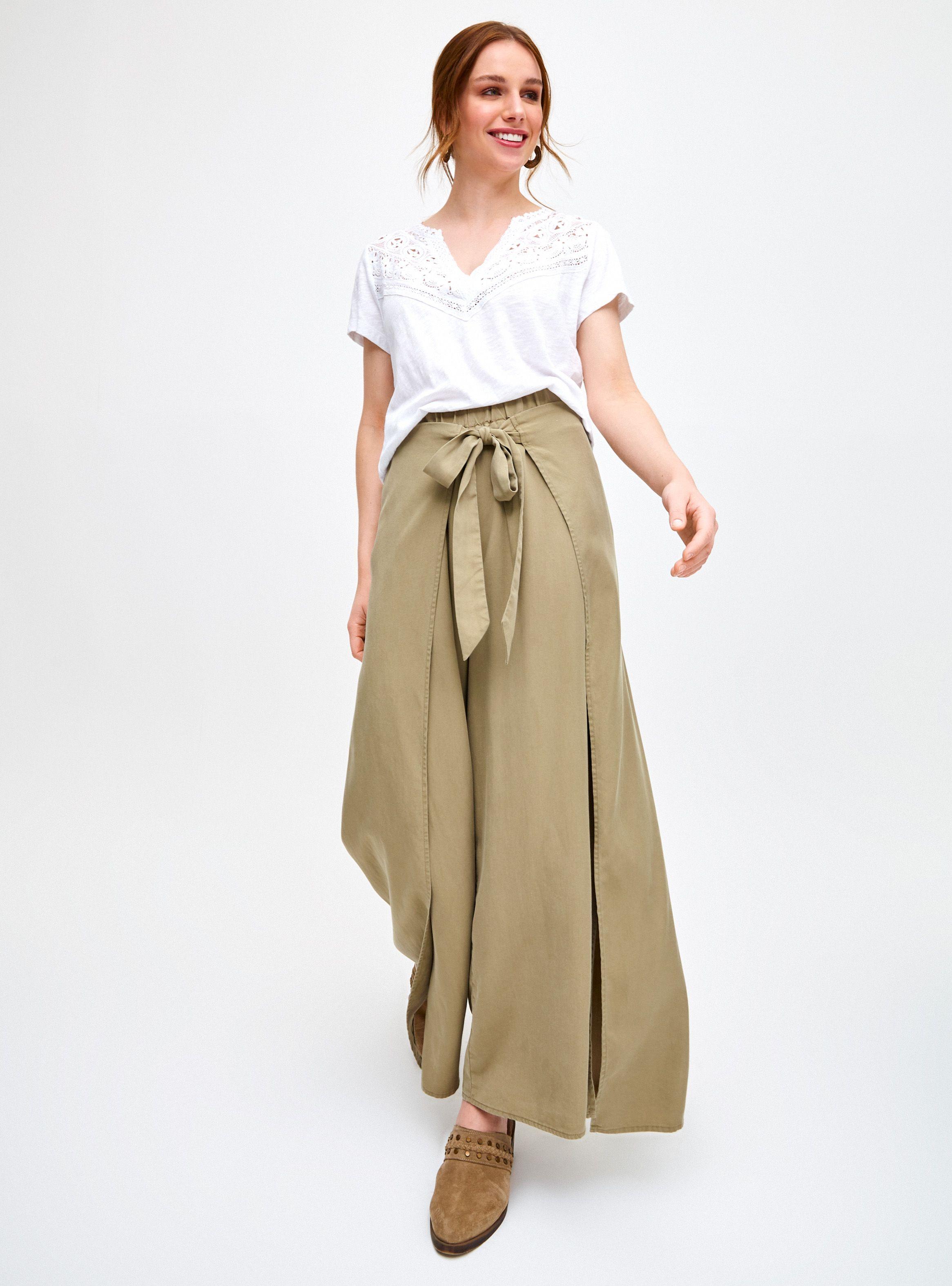 Polera con Abertura Escote y detalles de Broderie-3