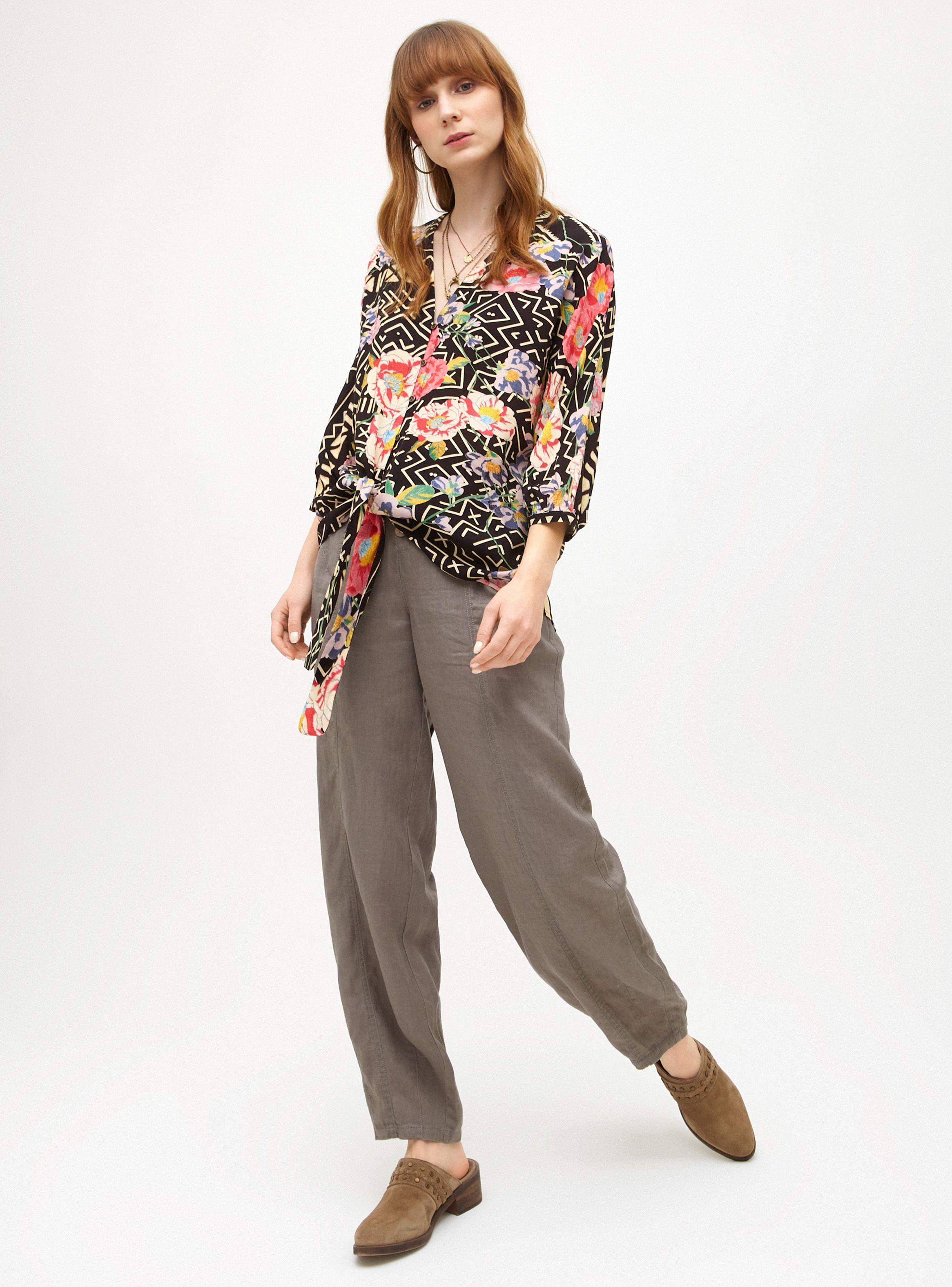 Blusa Full Estampada con Nudo Delantero y Manga Caida-3