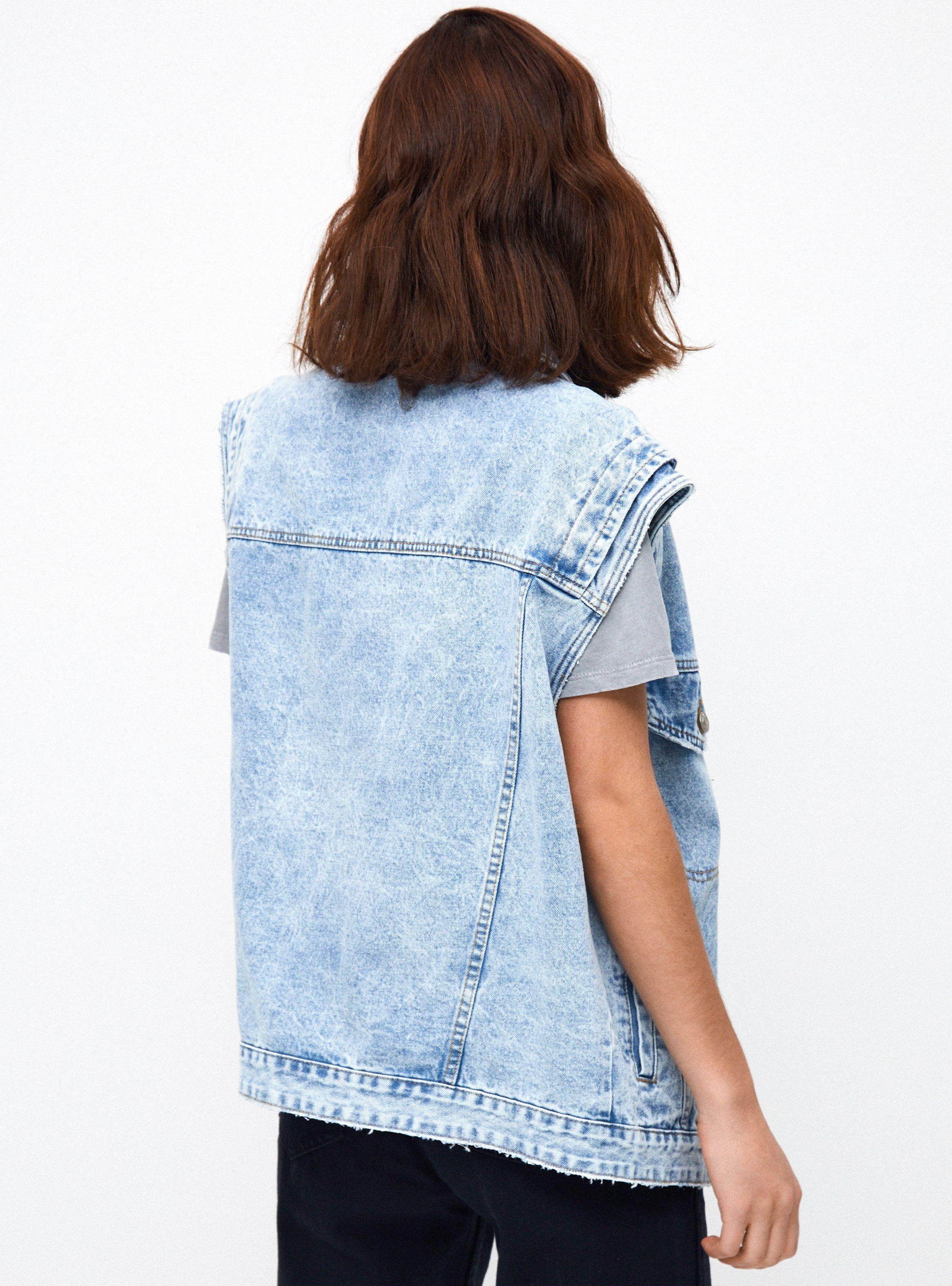 Chaqueta Denim sin Mangas Oversized-1