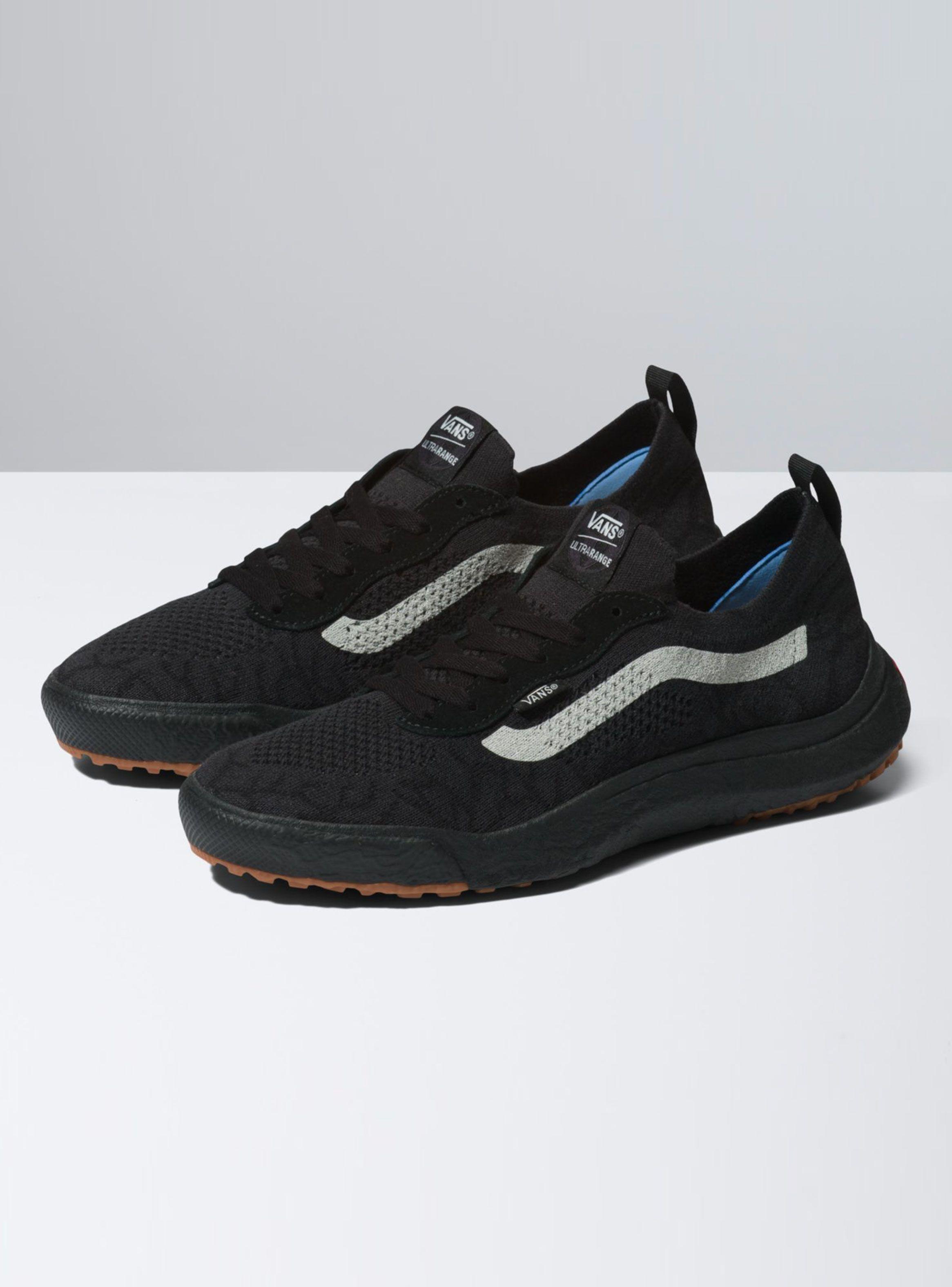 Zapatilla Urbana Pirate Black UltraRange VR3 Unisex-1