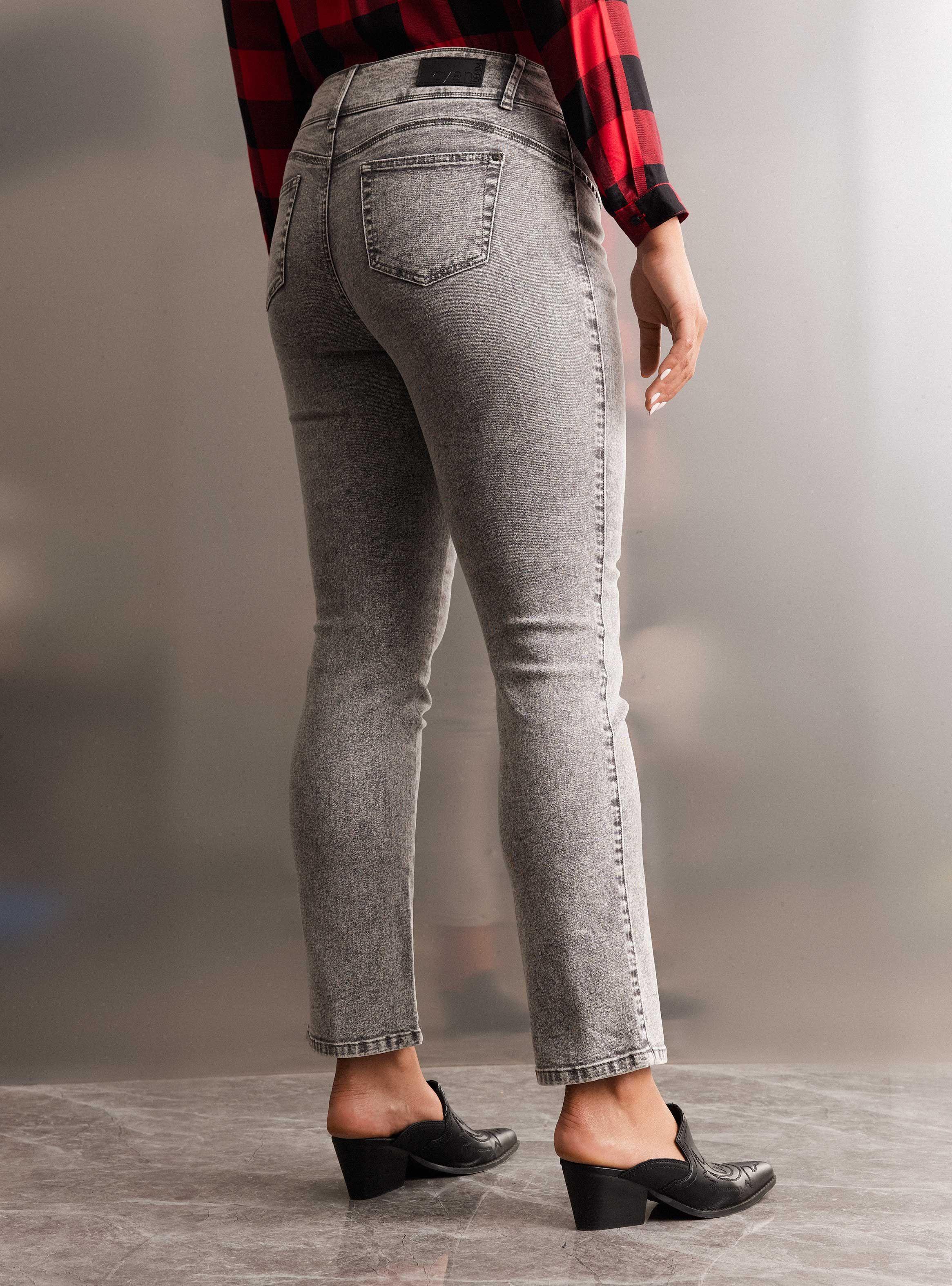 Jeans Pretina 3 Botones y Tachitas en Bolsillos-1