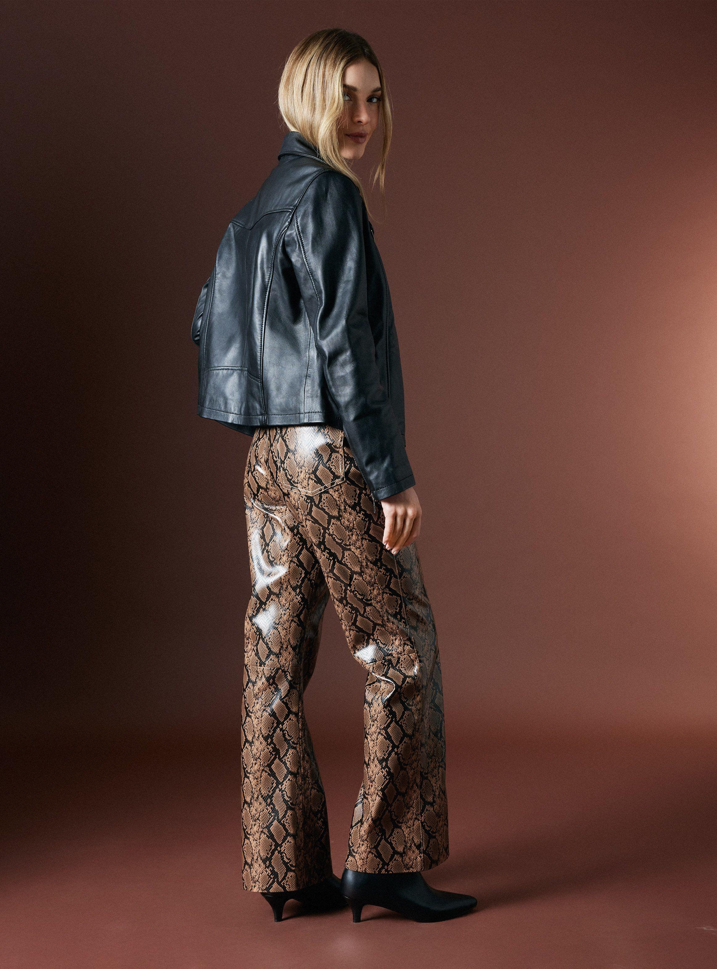 Pantalón Textura Croco Colaboración María Pombo-5