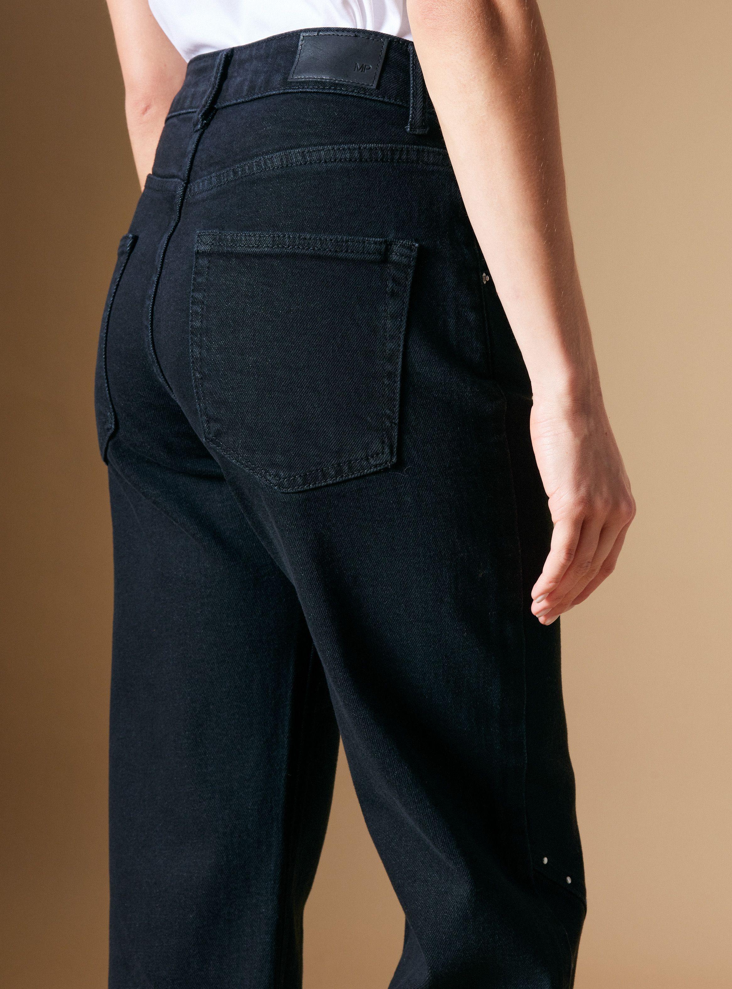 Jeans Cortes y Aplicación Tachas Colaboración María Pombo-3