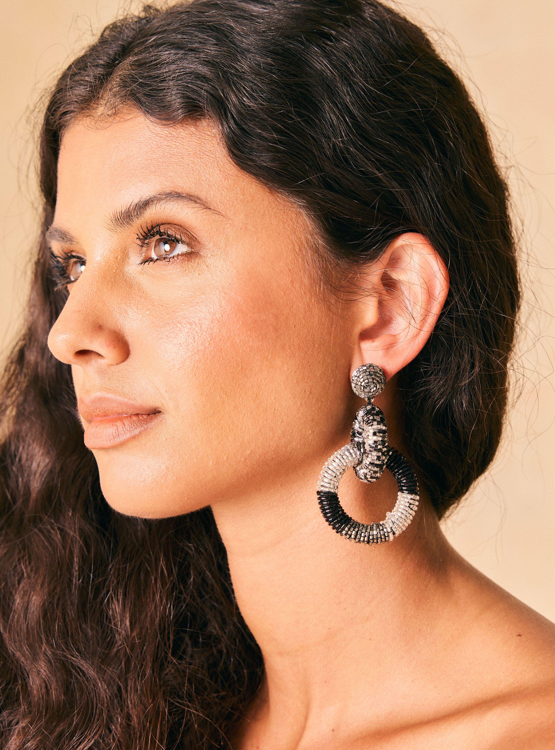 Aros Colgantes Mostacillas Metalizadas-1