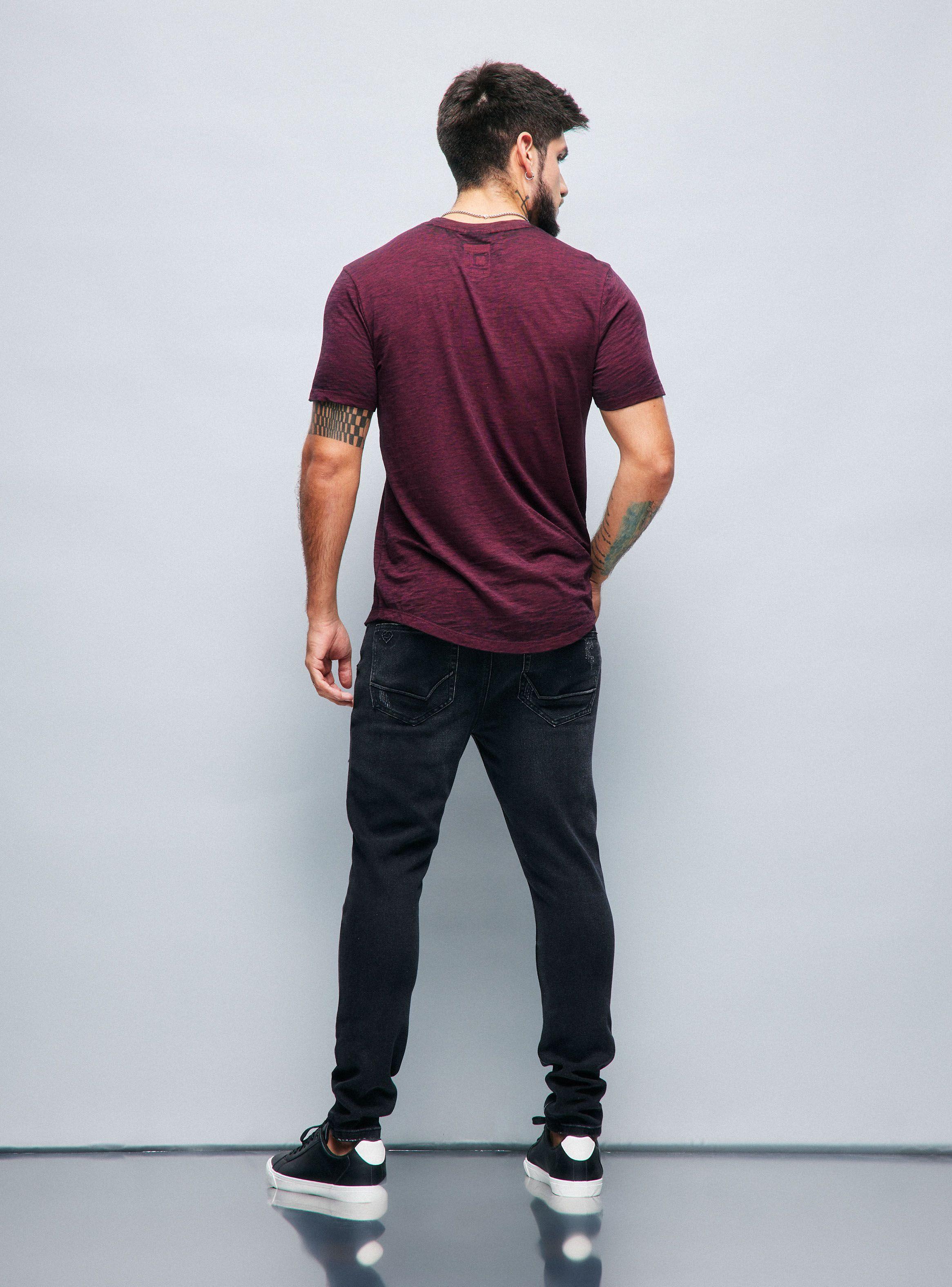 Polera Long Fit Tela Desgastada con Bolsillo-5