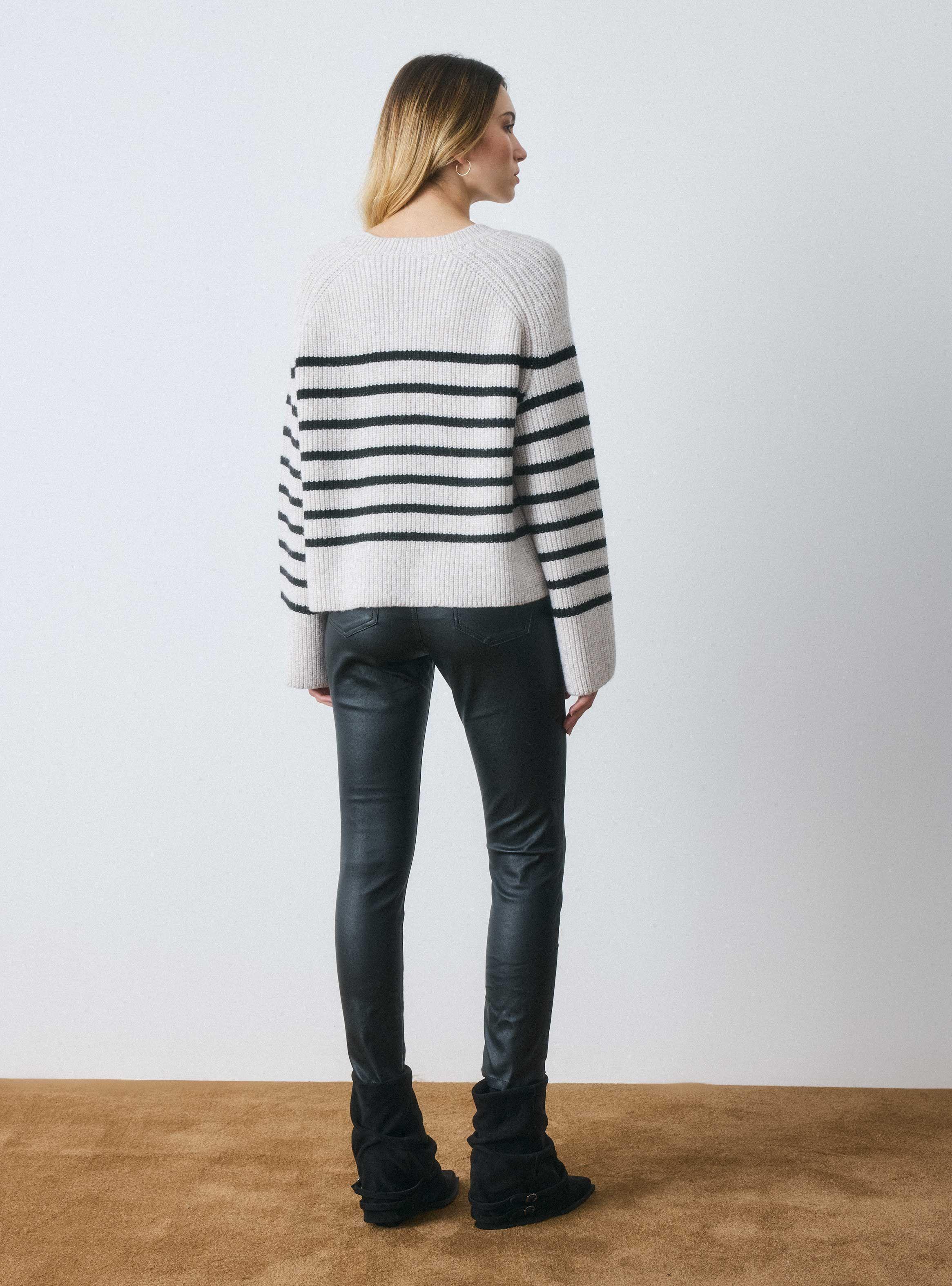 Sweater Listado con Hilo Metalizado-5