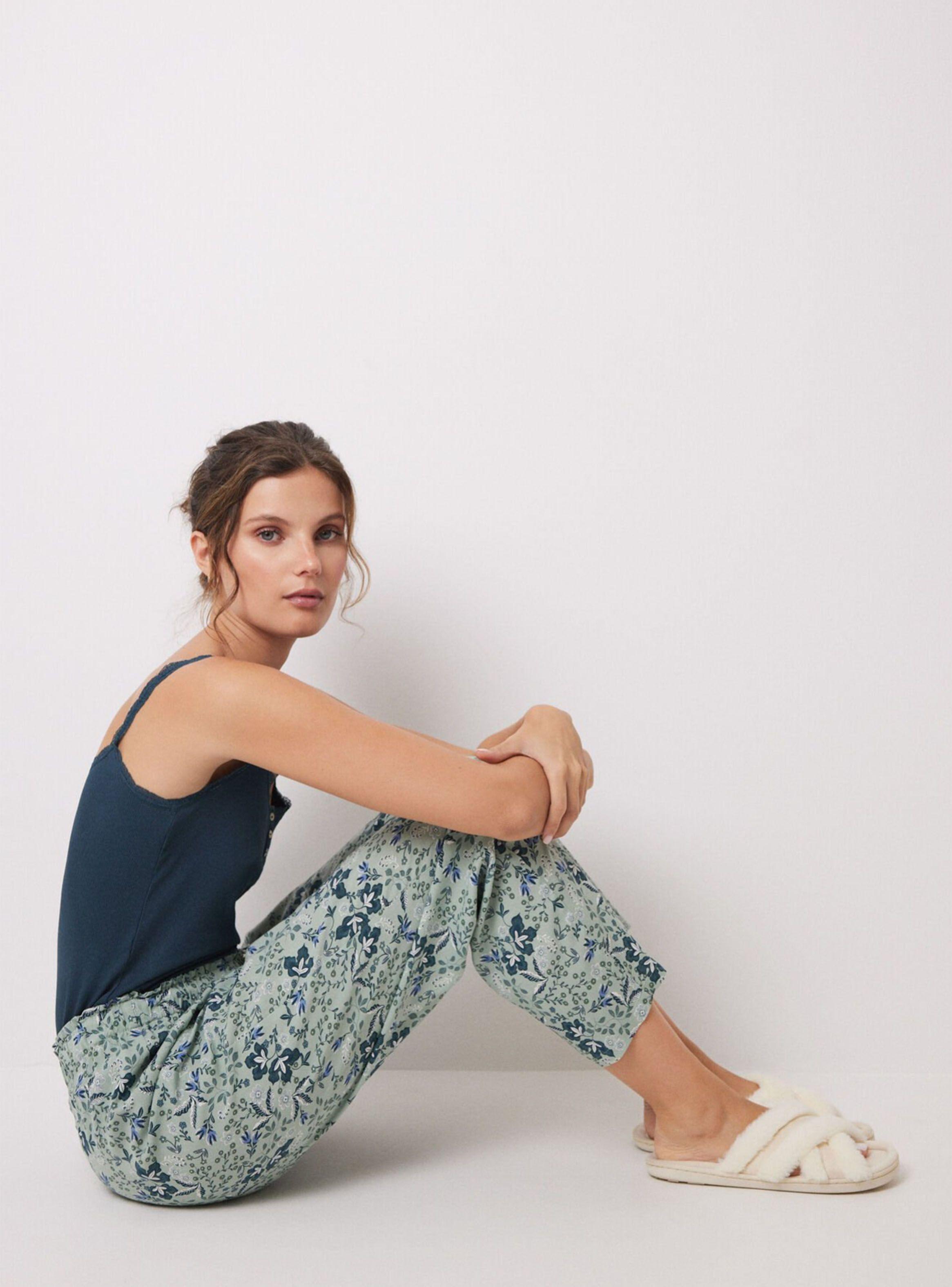 Pantalón Carrot Viscosa Print Flores-3